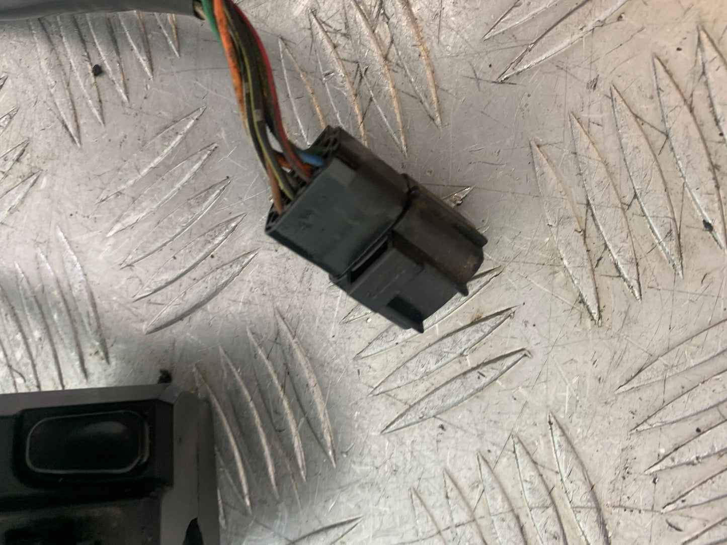 DUCATI 848 LEFT SWITCH GEAR  YEAR 2008-2010 (CMB1323)
