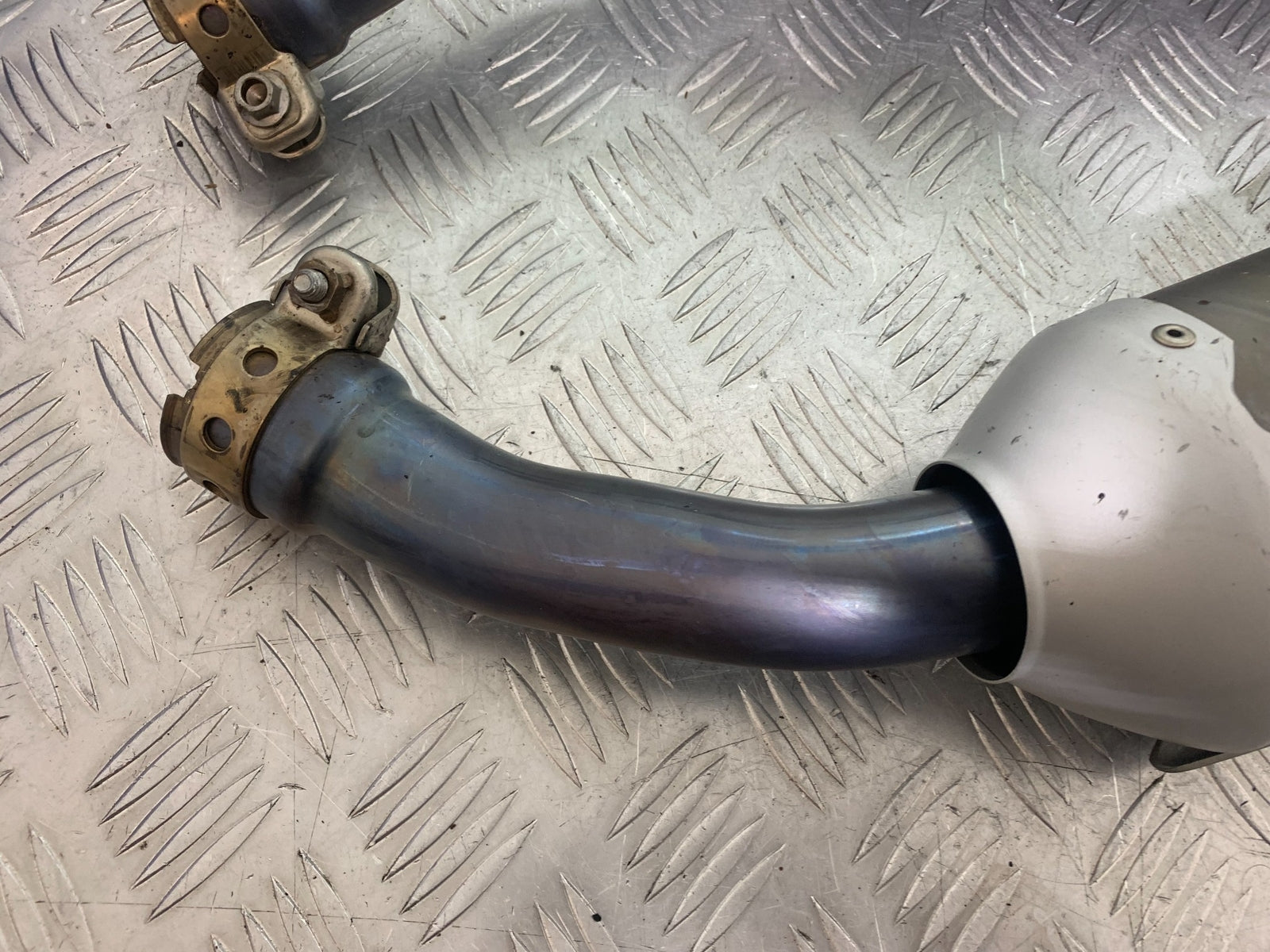 YAMAHA YZF R1 SILENCERS YEAR 2004-2006 (CMB1155)
