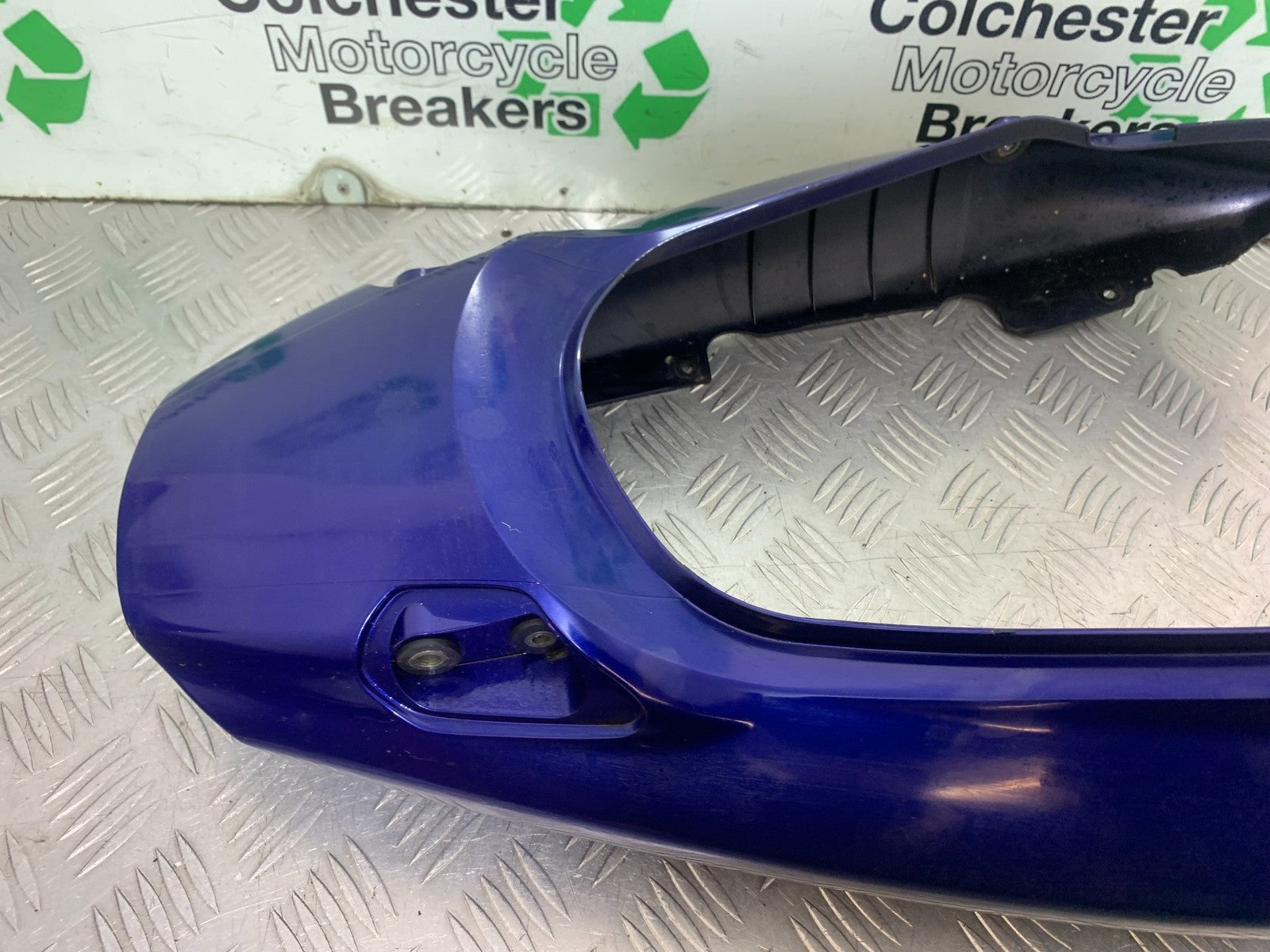 SUZUKI GSF600 GSF 600 BANDIT TAIL PIECE  2000-2004 (CMB1269)
