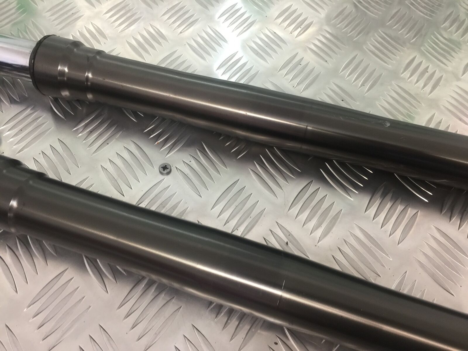 KAWASAKI Z1000 SX FORKS  YEAR 2011-13 (STOCK 911)