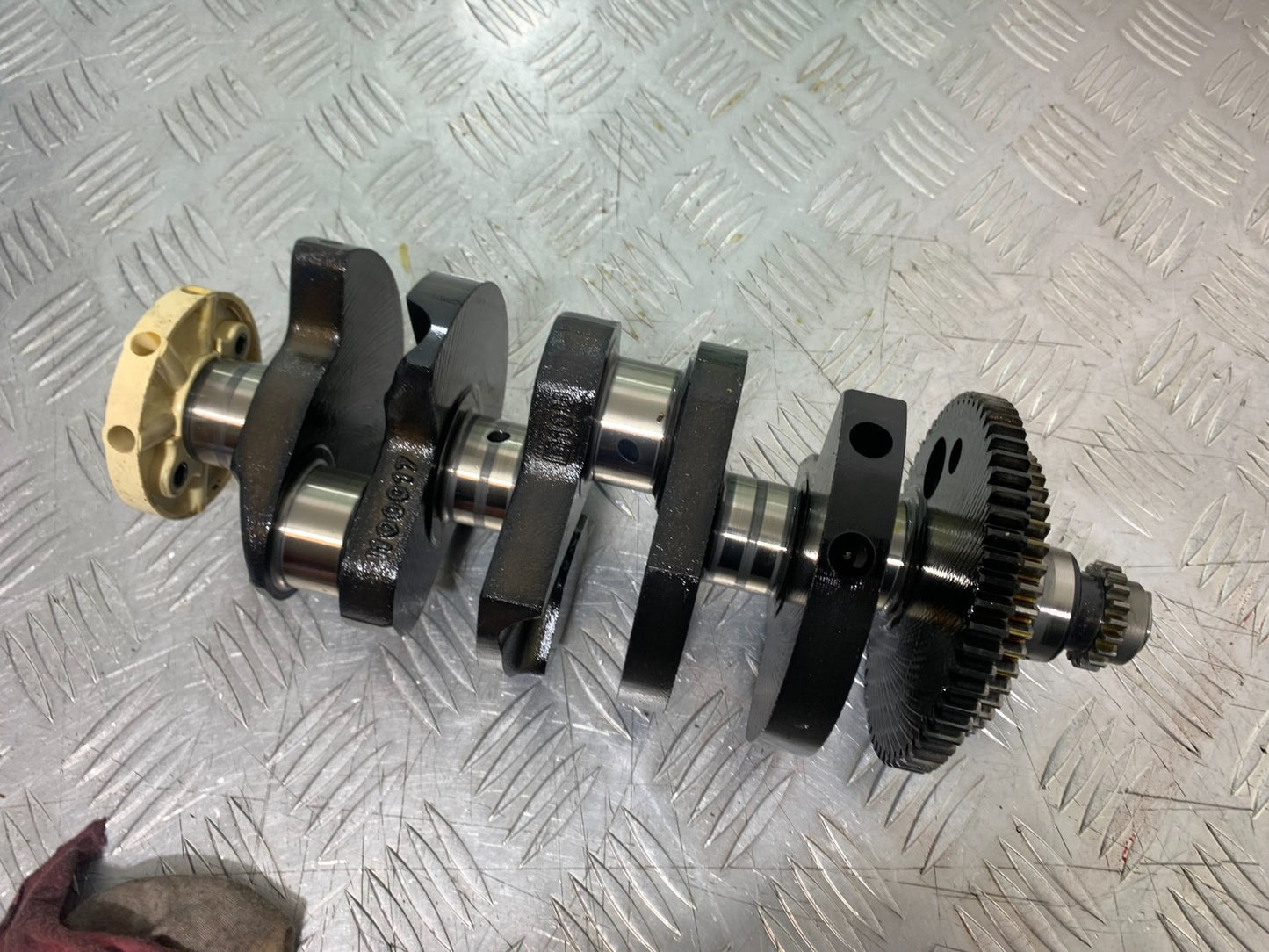 TRIUMPH 955I SPRINT RS CRANKSHAFT  YEAR 1999-04