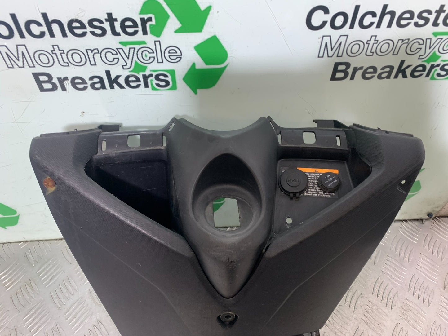 YAMAHA XMAX 125 XMAX-125 INNER PANEL   YEAR 2015-2020  (CMB1266)