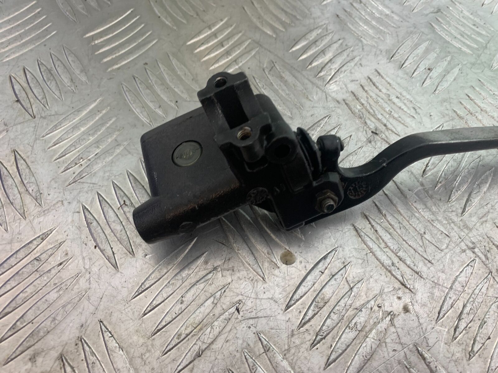 YAMAHA XT125 X XT 125 X FRONT BRAKE MASTER CYLINDER   2005-2011 (CMB1097)