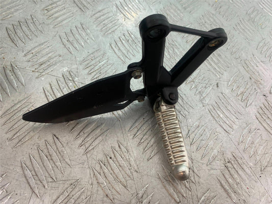 DUCATI 848 FRONT RIGHT HANGER AND PEG  YEAR 2008-2010 (CMB1323)