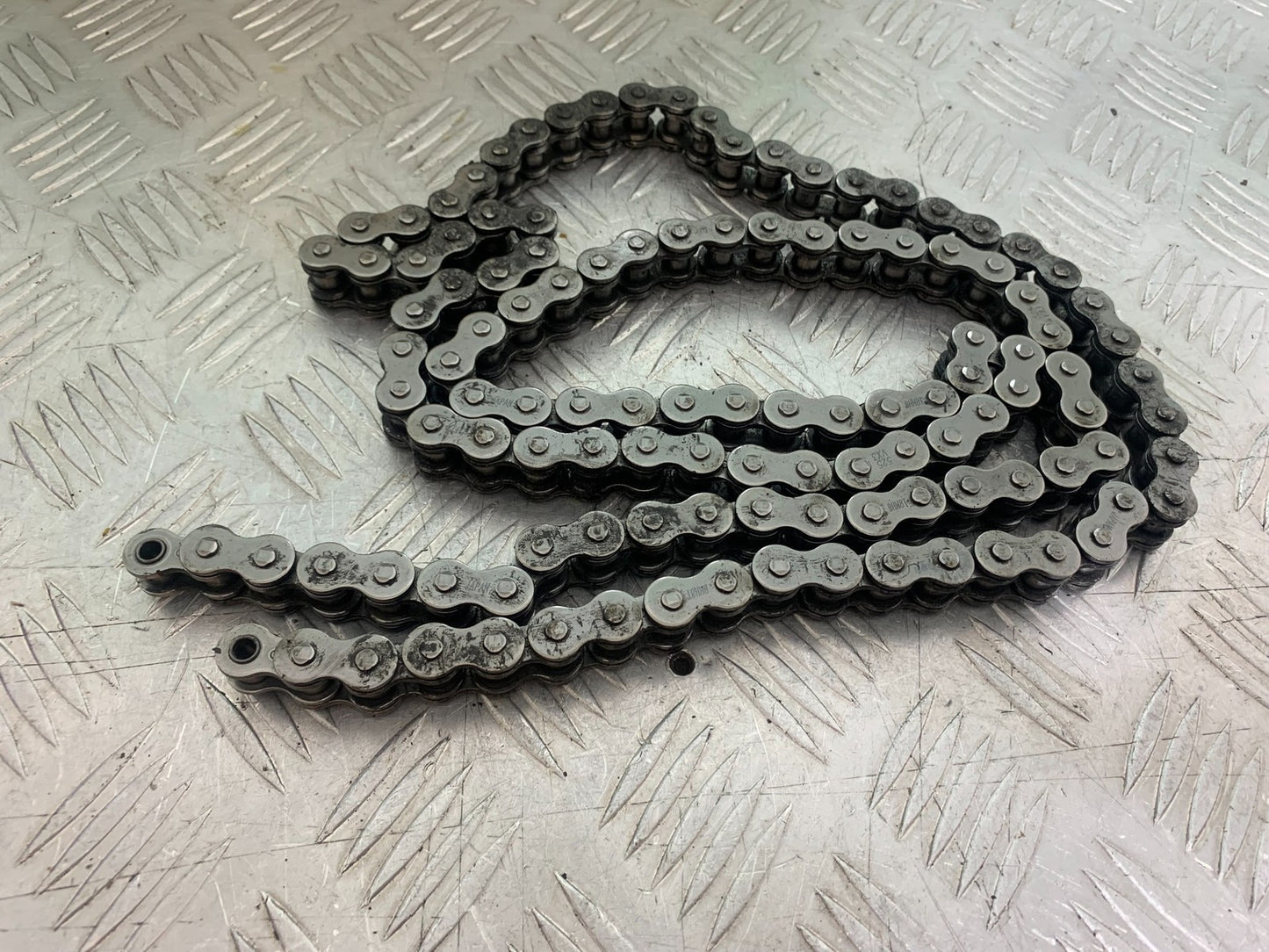 YAMAHA XSR900 XSR 900 CHAIN (USED)  YEAR 2022-2024 (CMB1215)