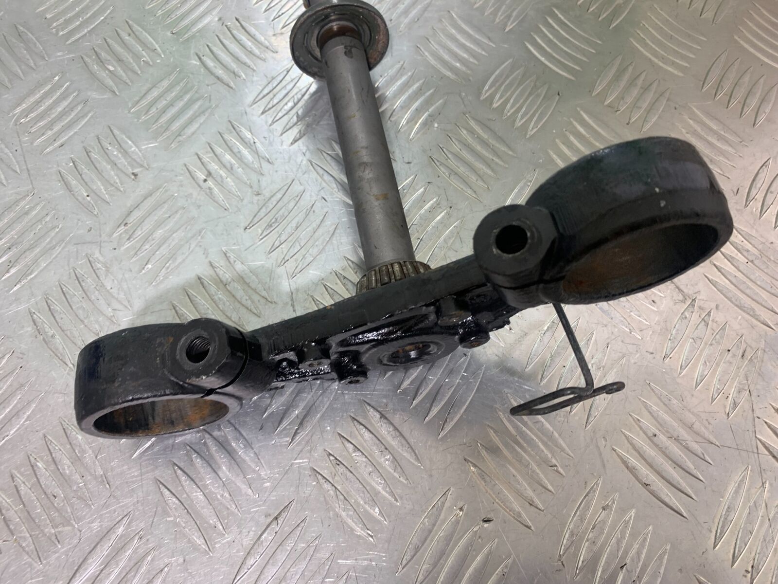 SINNIS TERRAIN 125 BOTTOM YOKE  YEAR 2018 (CMB1123)
