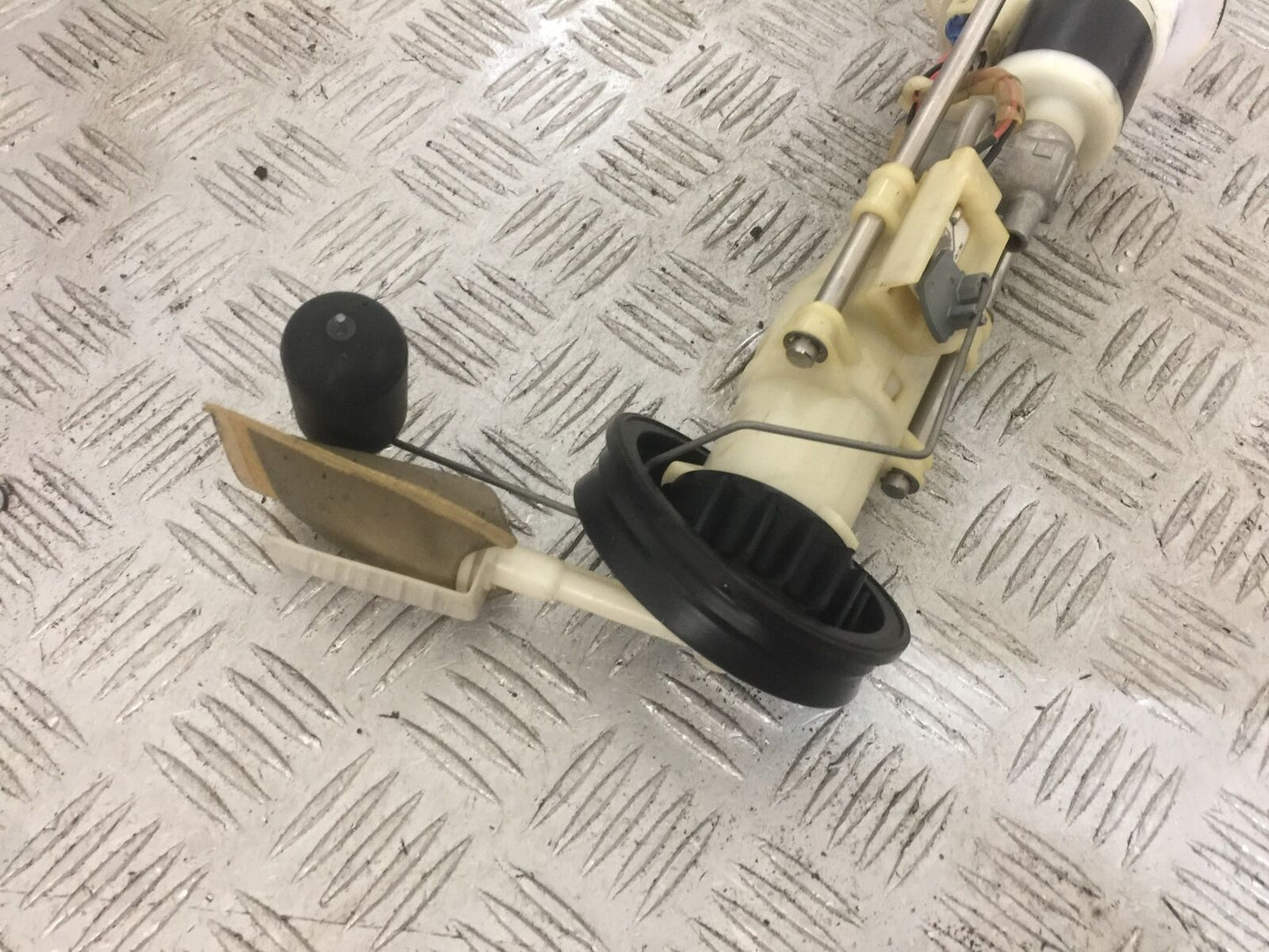 HONDA PANTHEON FES 125 PETROL PUMP  YEAR 2003-2007 (STOCK 827)
