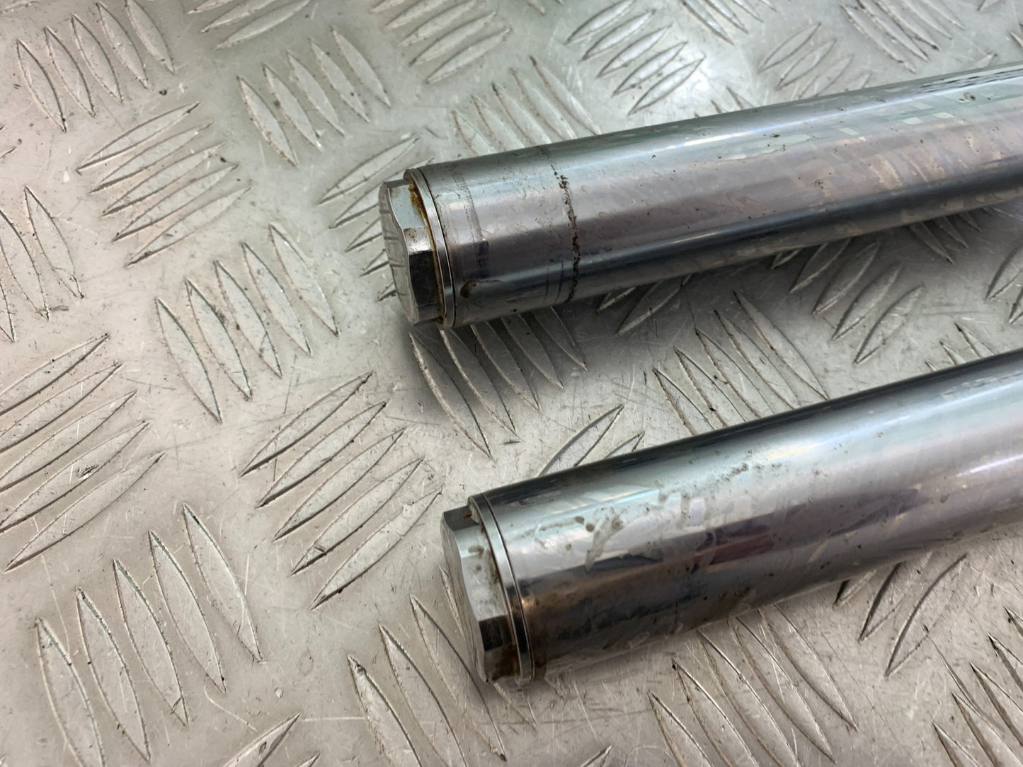HARLEY DAVIDSON FXS BLACKLINE 1585 FORKS YEAR 2012 (CMB1147)