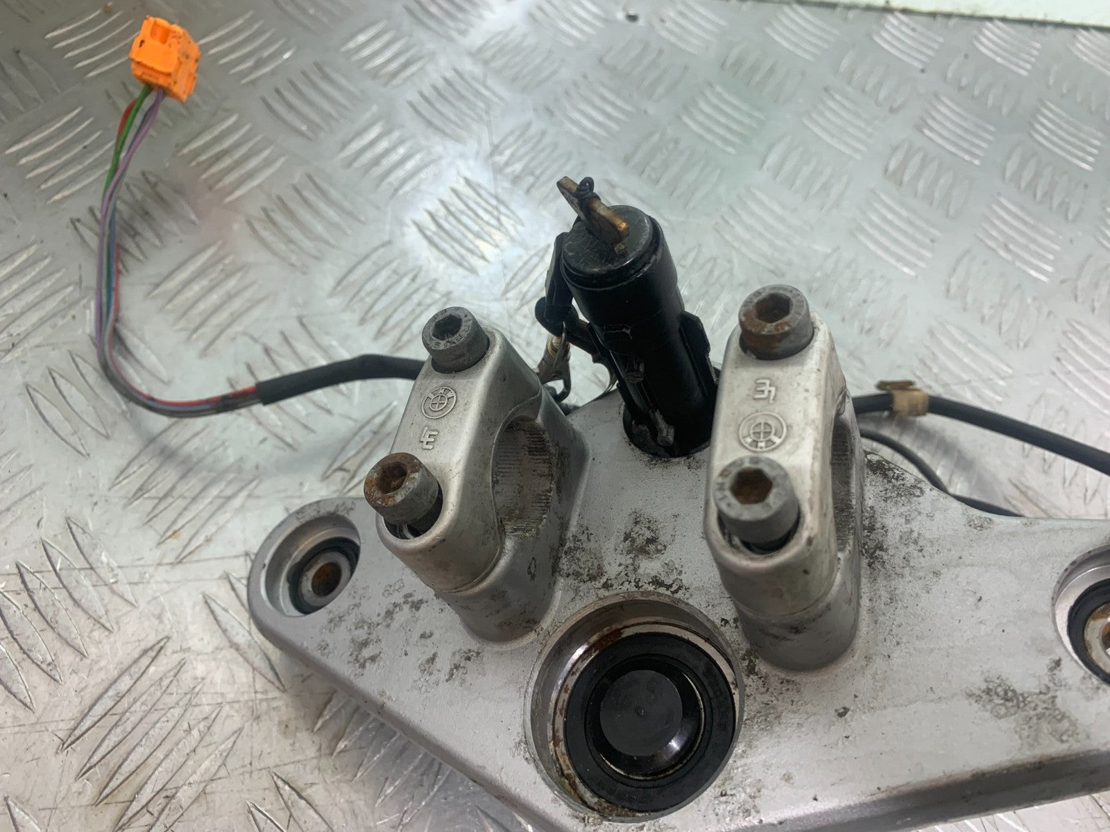 BMW K1200 K 1200 LT LOCKS AND KEY    YEAR 1999-07 (CMB1271)
