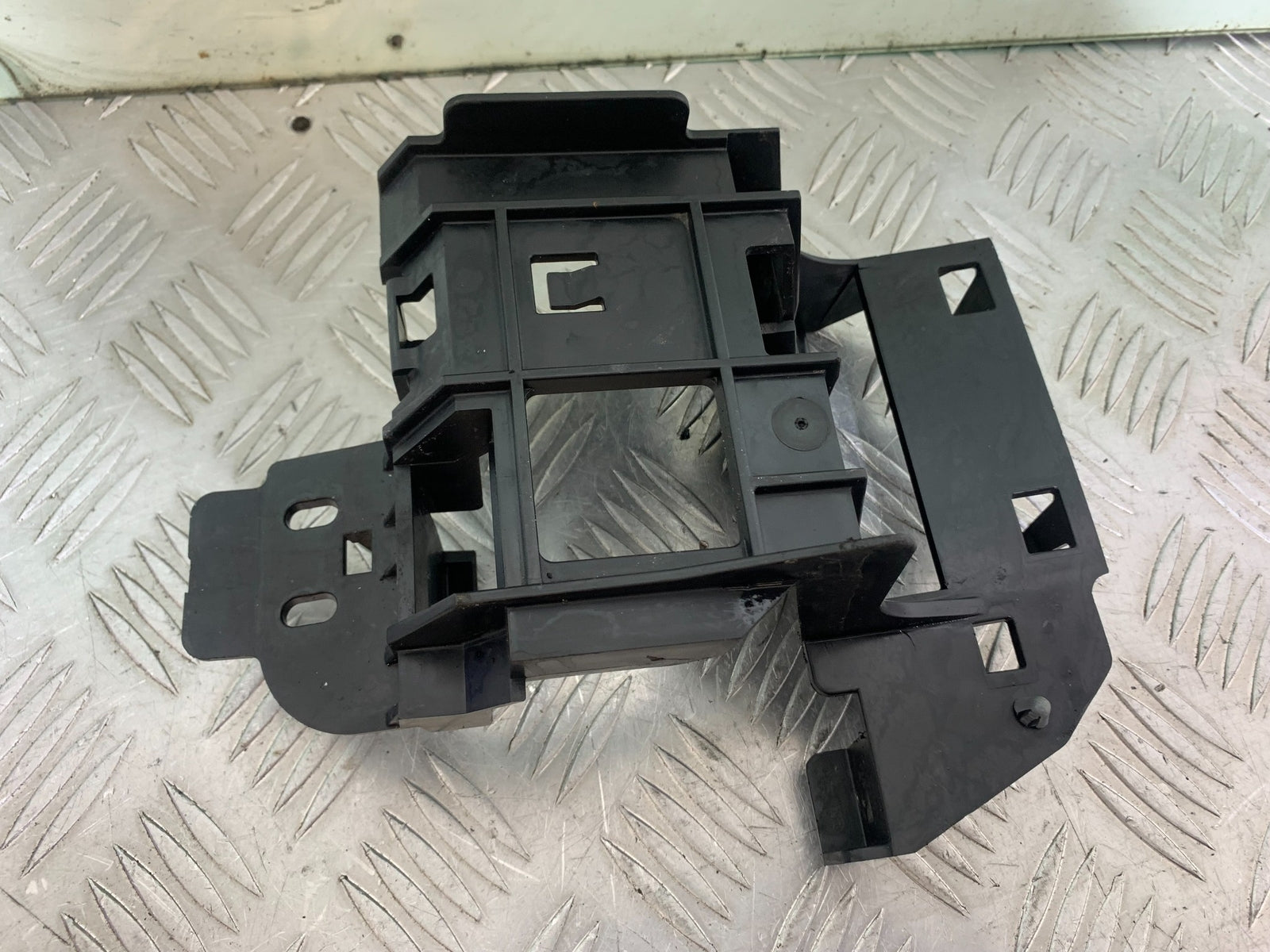 HARLEY DAVIDSON FXS BLACKLINE 1585 INFILL PANELS YEAR 2012 (CMB1147)