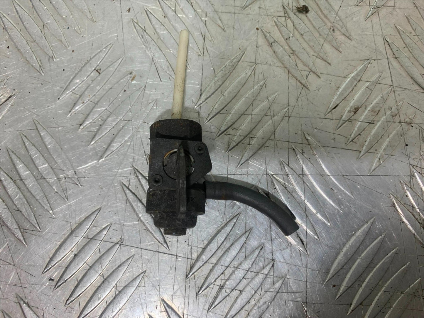 HONDA CG125 CG 125 PETROL TAP   YEAR 1998-2000 (CMB1282)
