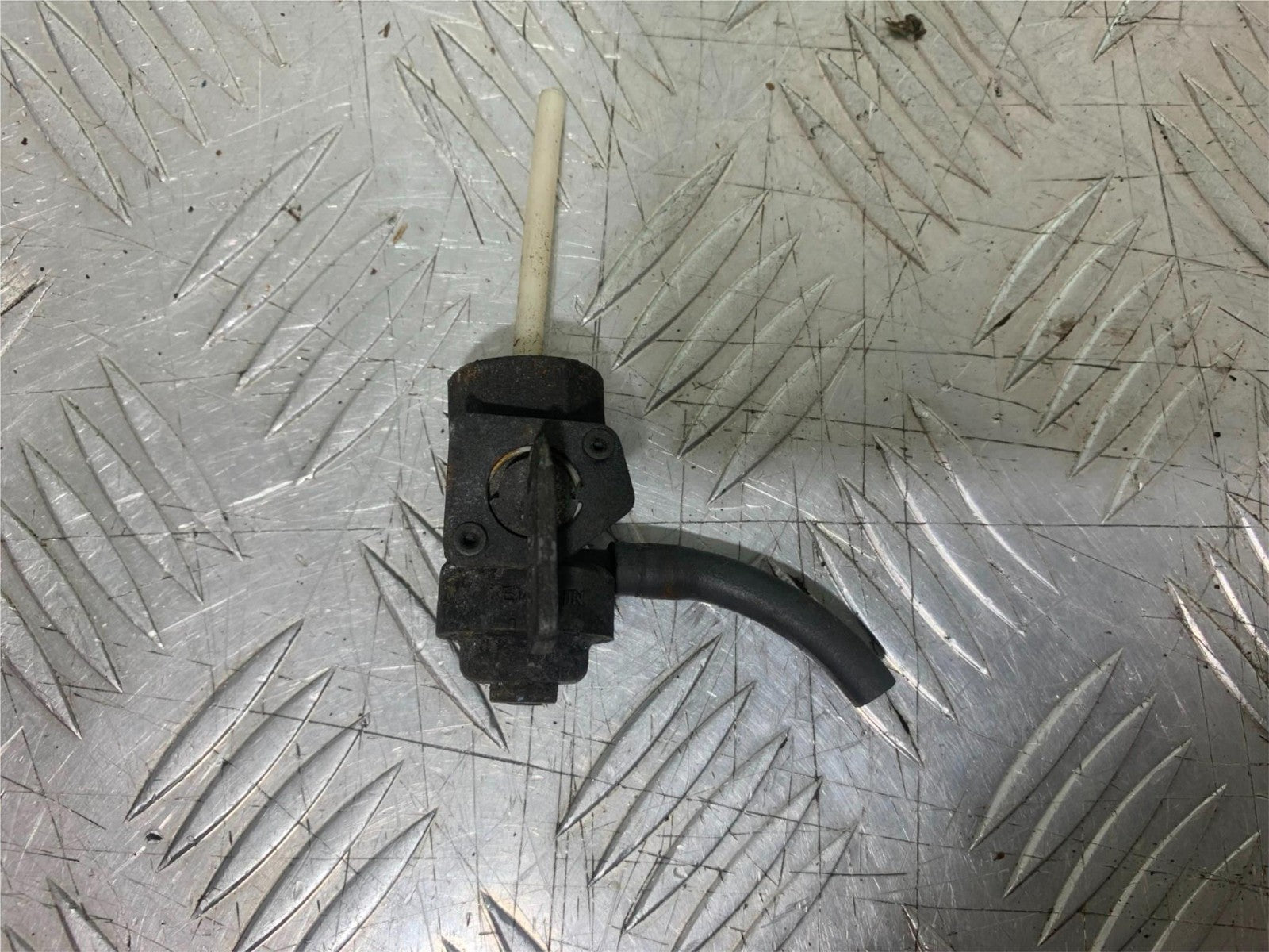 HONDA CG125 CG 125 PETROL TAP   YEAR 1998-2000 (CMB1282)