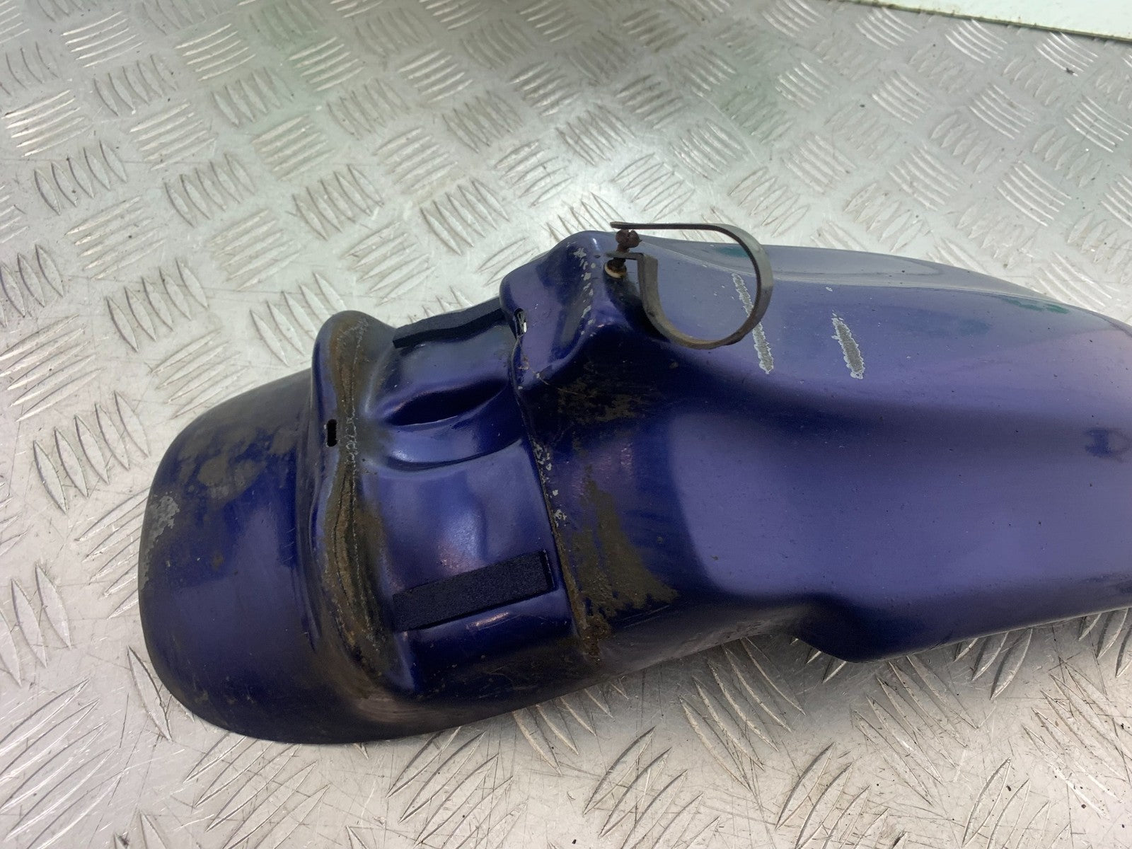 SUZUKI GSF600 GSF 600 BANDIT HUGGER 2000-2004 (CMB1269)