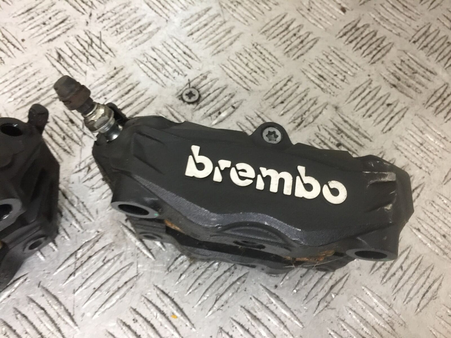 BMW R1250 R 1250 RT BREMBO FRONT BRAKE CALIPERS   YEAR 2023 (STOCK 907)