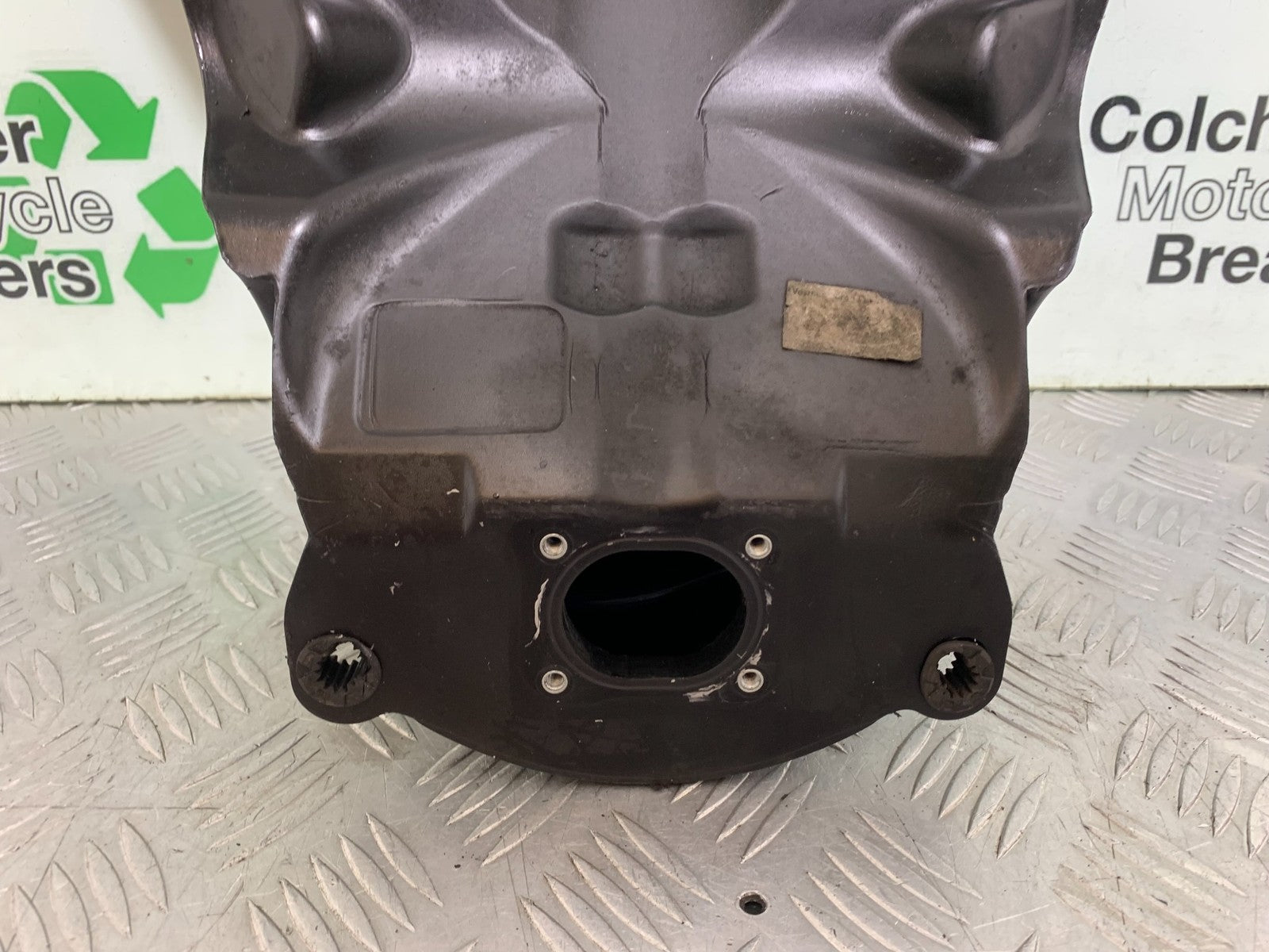 KTM 690 DUKE R LC4 FUEL PETROL TANK YEAR 2012-2015  (CMB1180)