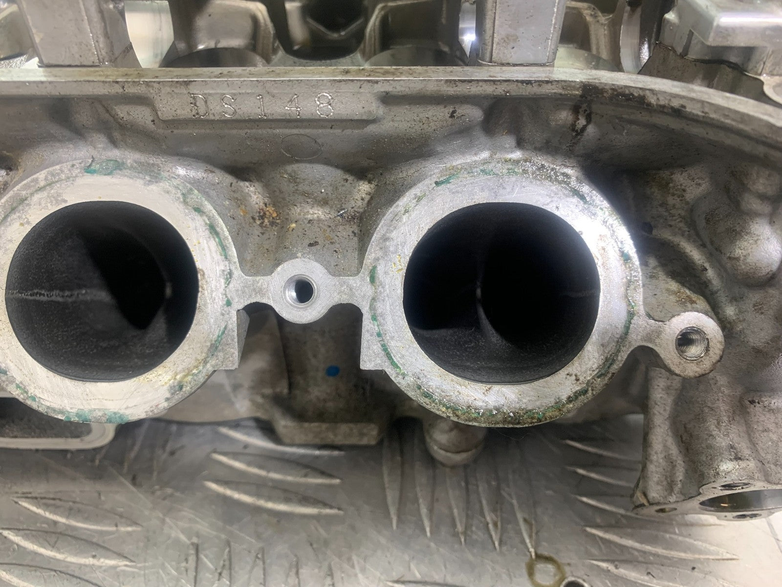 HONDA CBR1000 RR FIREBLADE CYLINDER HEAD 2008-2011 (CMB1179)