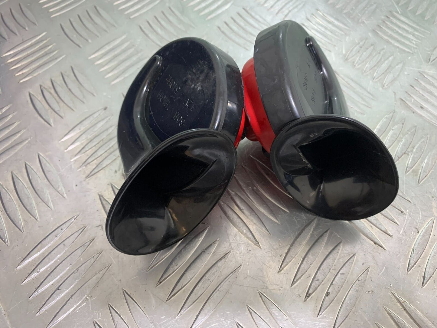 HONDA NTV 650 REVERE HORNS   YEAR 1988-1996  (CMB1025))