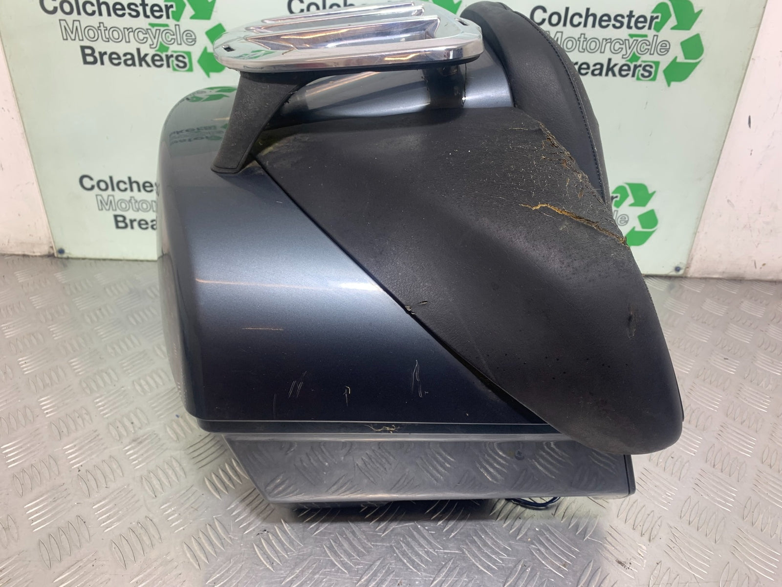 BMW K1200 K 1200 LT TOP BOX  YEAR 1999-07 (CMB1138)