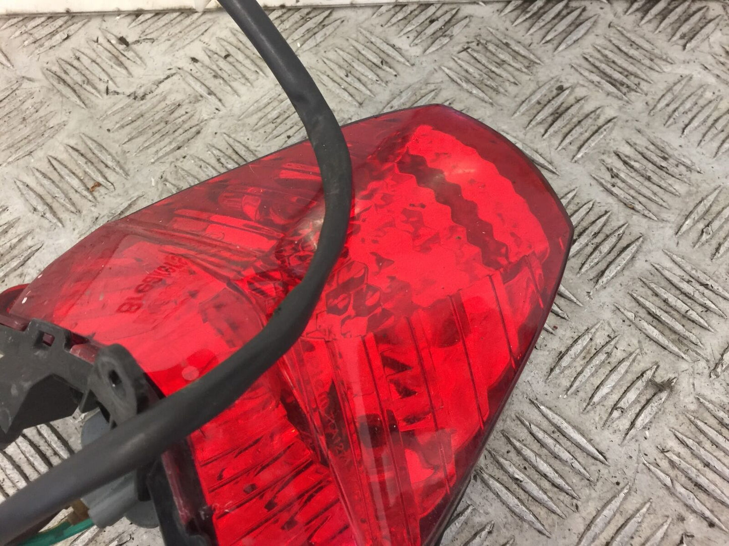 HONDA CBR125 CBR 125 REAR LIGHT  YEAR 2011-2017 (STOCK 334)