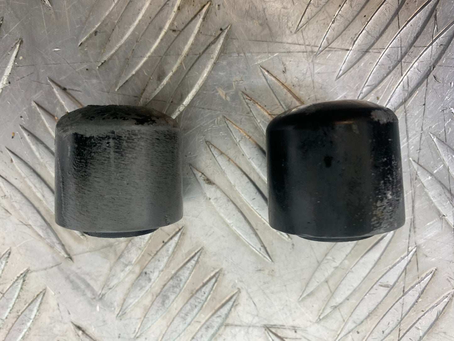 HONDA VFR750 VFR 750 F BAR END WEIGHTS  YEAR 1994-1997 (CMB1156)