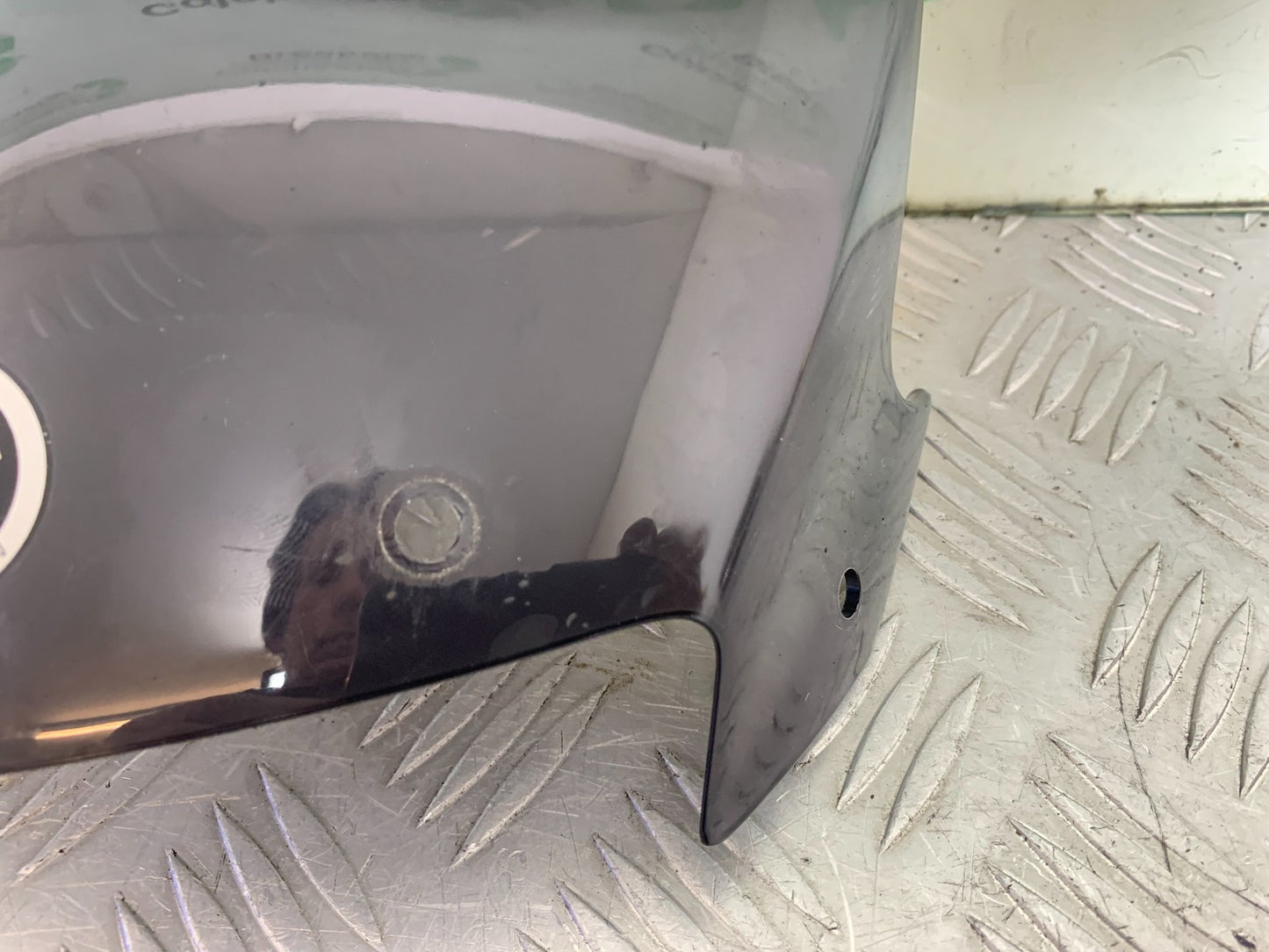 YAMAHA YBR125 YBR 125 SCREEN  YEAR 2010-2017 (CMB1252)