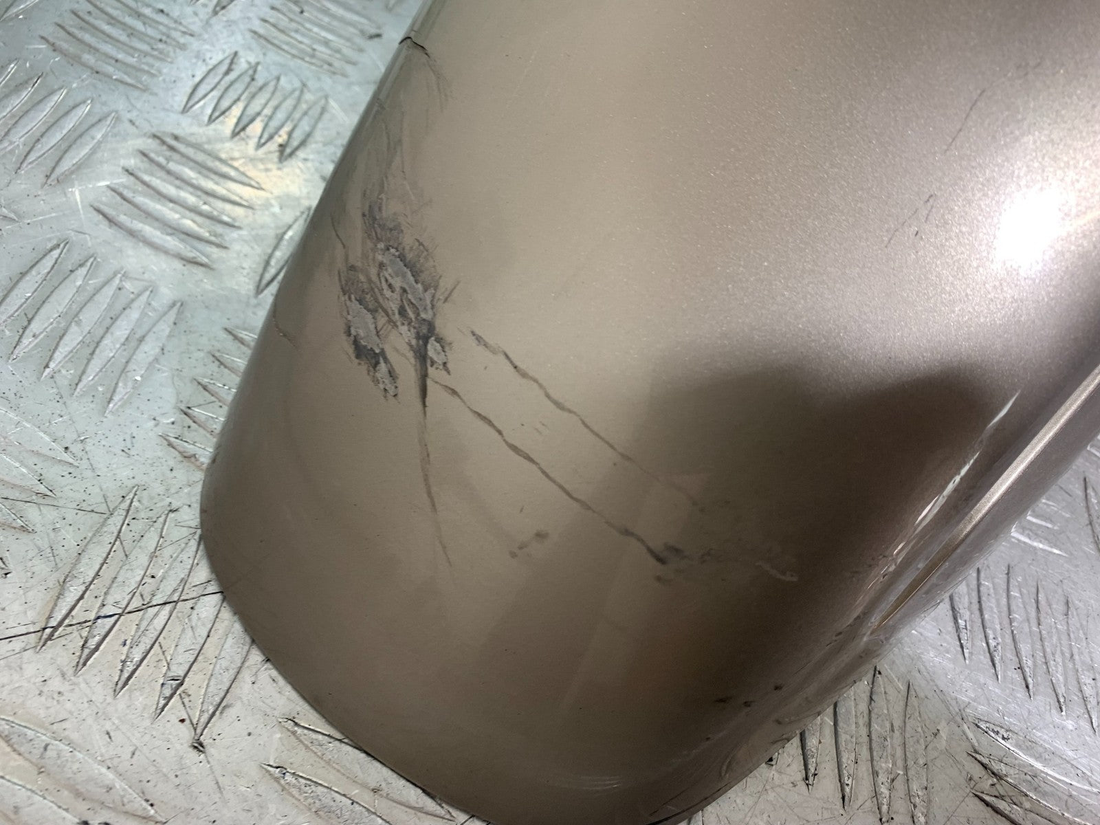 HONDA NT650 V DEAUVILLE FRONT MUDGUARD  YEAR 1998-01 (CMB1320)