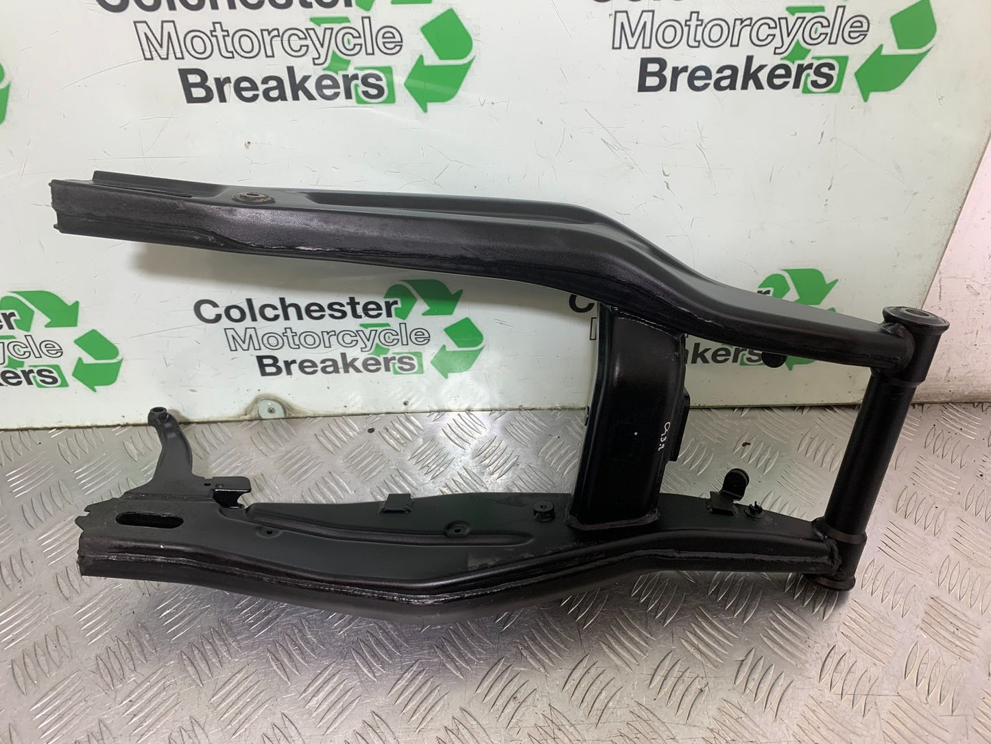 TRIUMPH TRIDENT 660 SWINGARM  YEAR 2021-2024 (CMB1295)