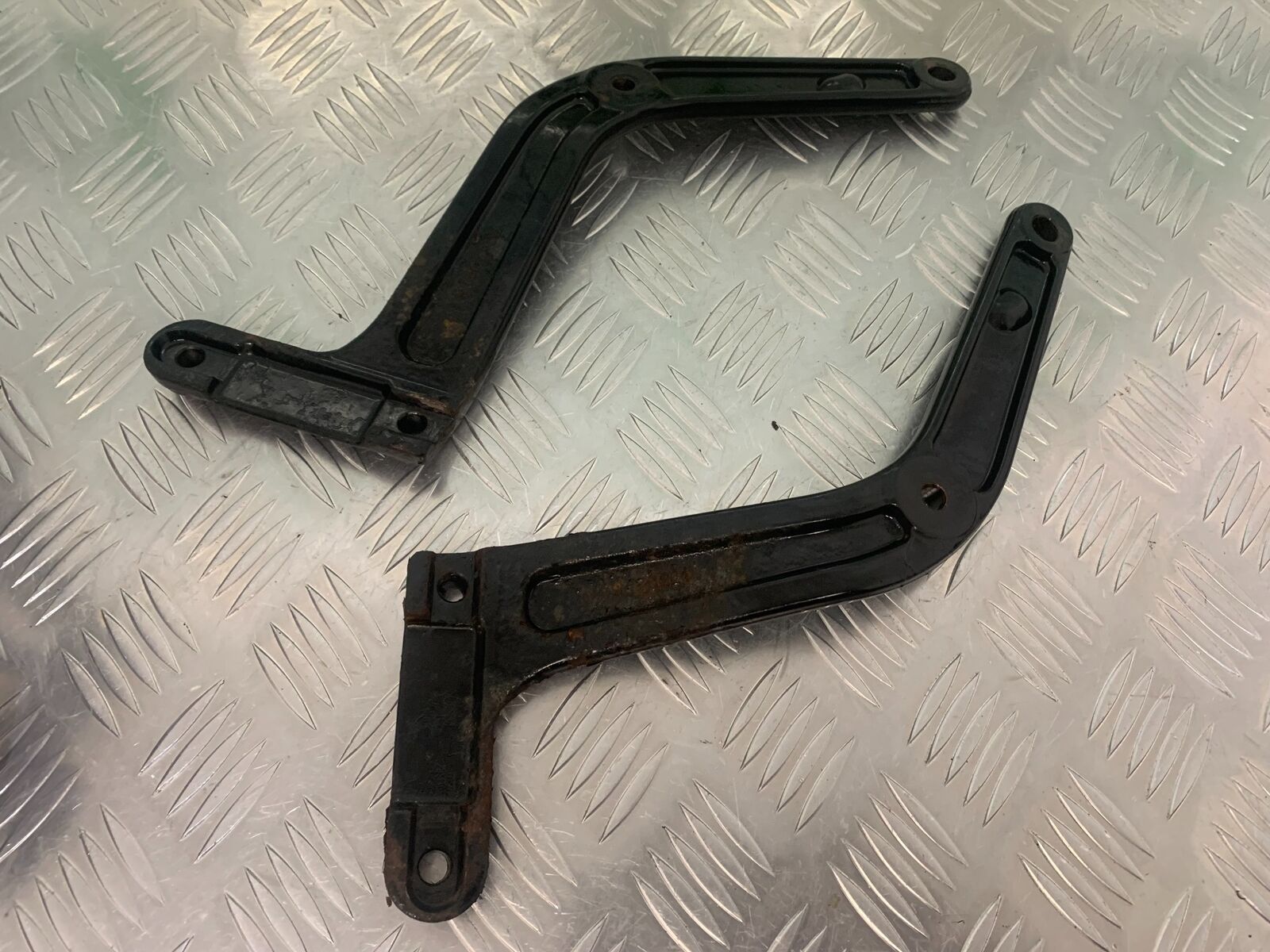 HARLEY DAVIDSON 1690 FLSTC HERITAGE STC FRAME BRACKETS   YEAR 2012 (STOCK 972)