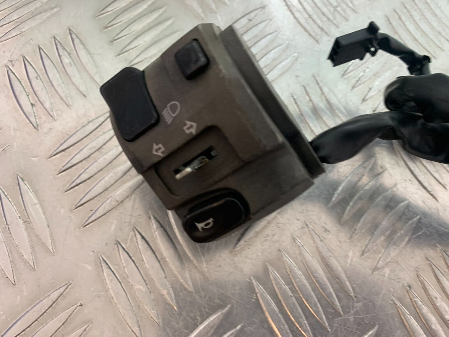 KAWASAKI ZX6R ZX6 R LEFT SWITCH GEAR   YEAR 2007 2008 (CMB1002)