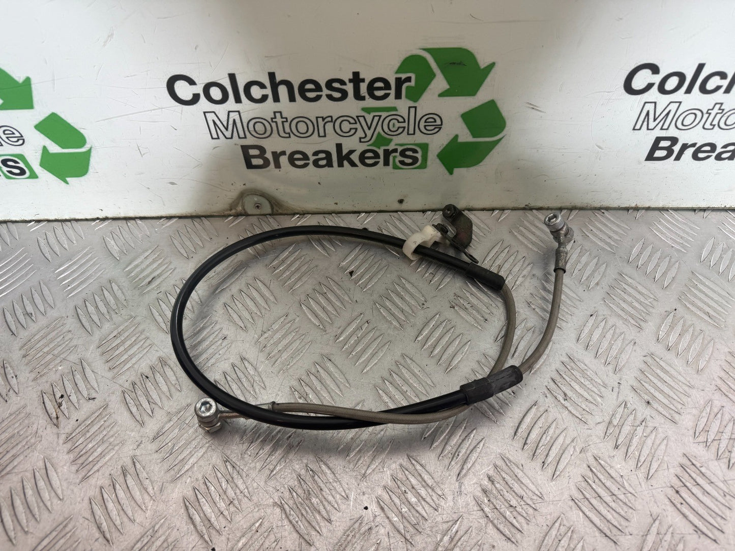 YAMAHA XT660 OEM FRONT BRAKE HOSE LINE YEAR 2004-2016 CMB1318