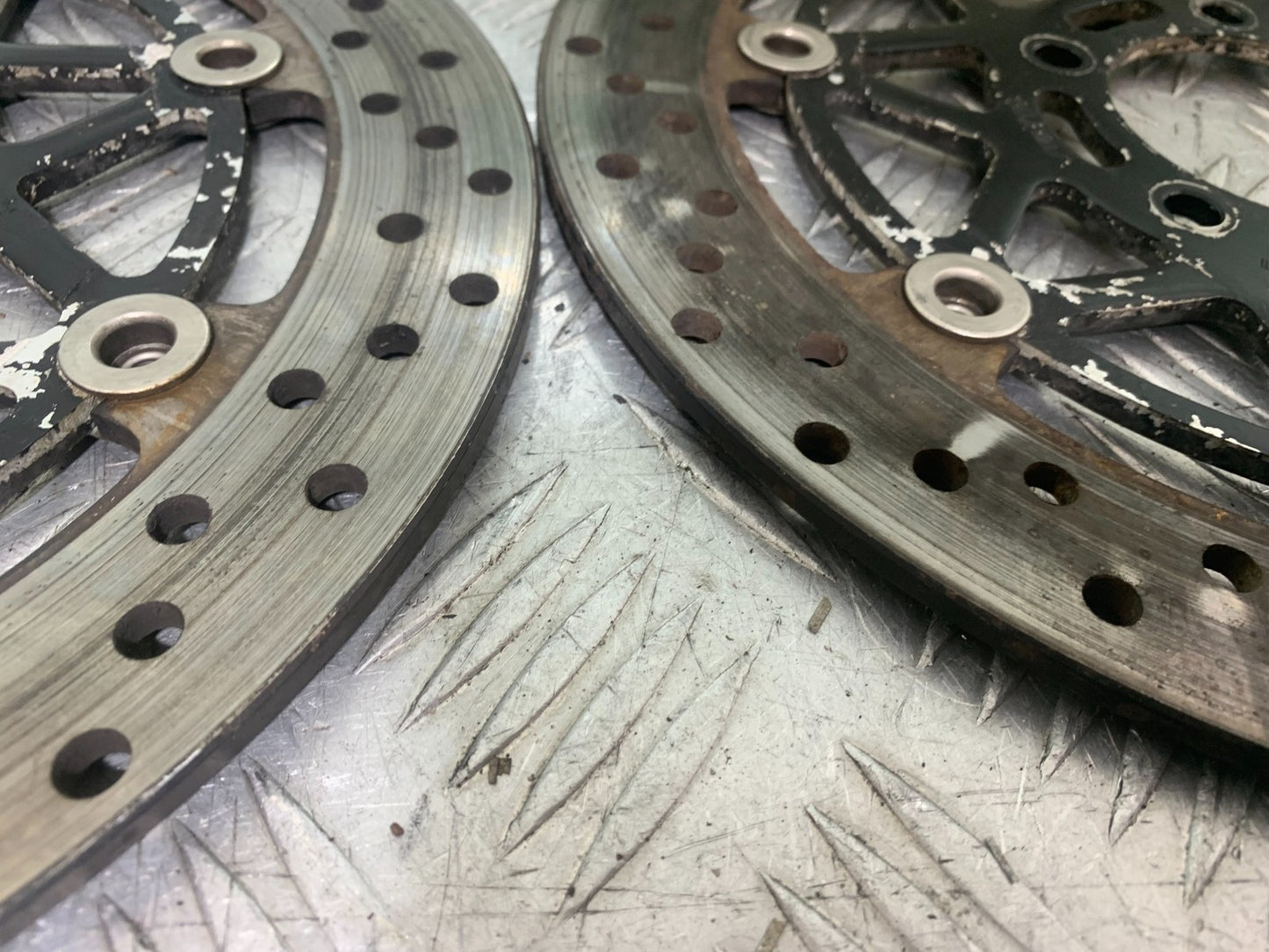 SUZUKI GSXR750 GSXR 750 K4 K5 FRONT BRAKE DISC 2004-2005 (CMB1319)