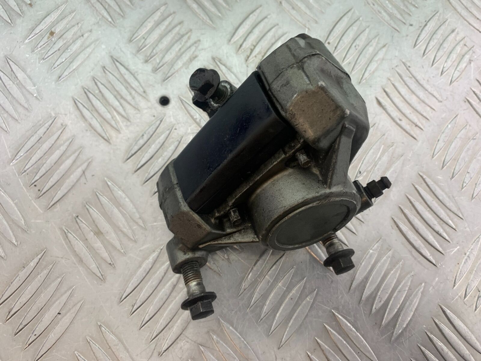 YAMAHA XJR1300 XJR 1300 REAR BRAKE CALIPER  YEAR 1999-2003 (CMB1055)