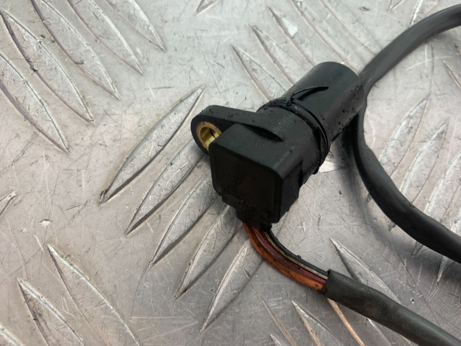 APRILIA 650 PAGASO STRADA ENGINE PICK UP SENSOR   YEAR 2005-2010 (CMB1057)