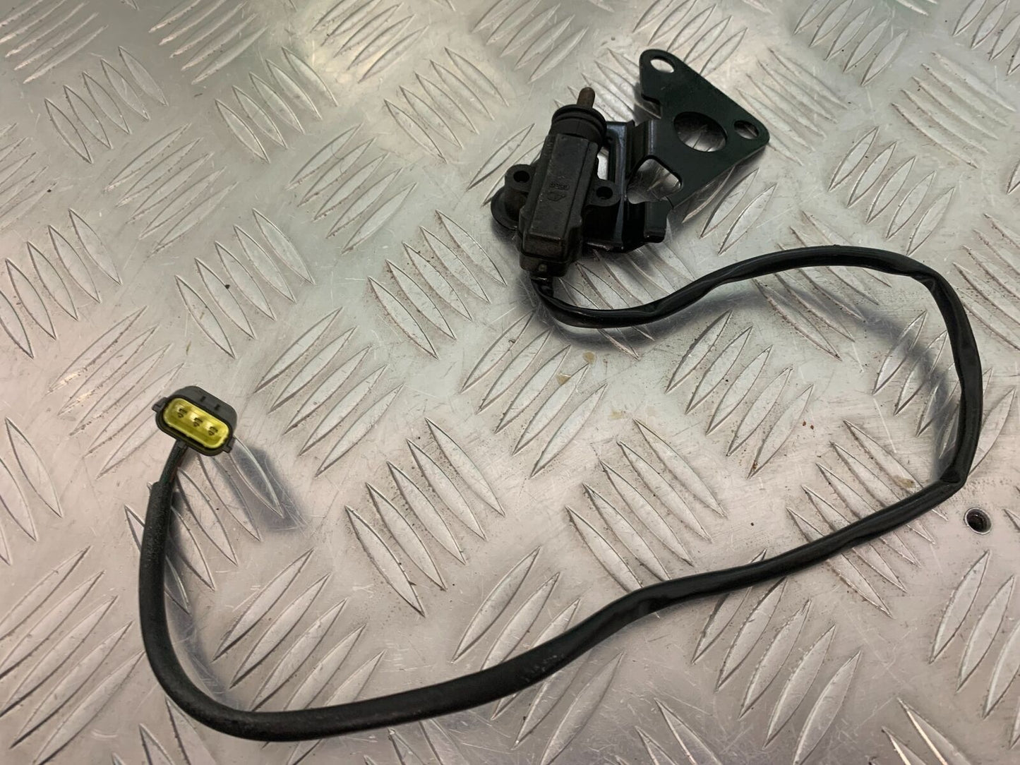 TRIUMPH 885 TIGER SIDE STAND SWITCH  YEAR 2000