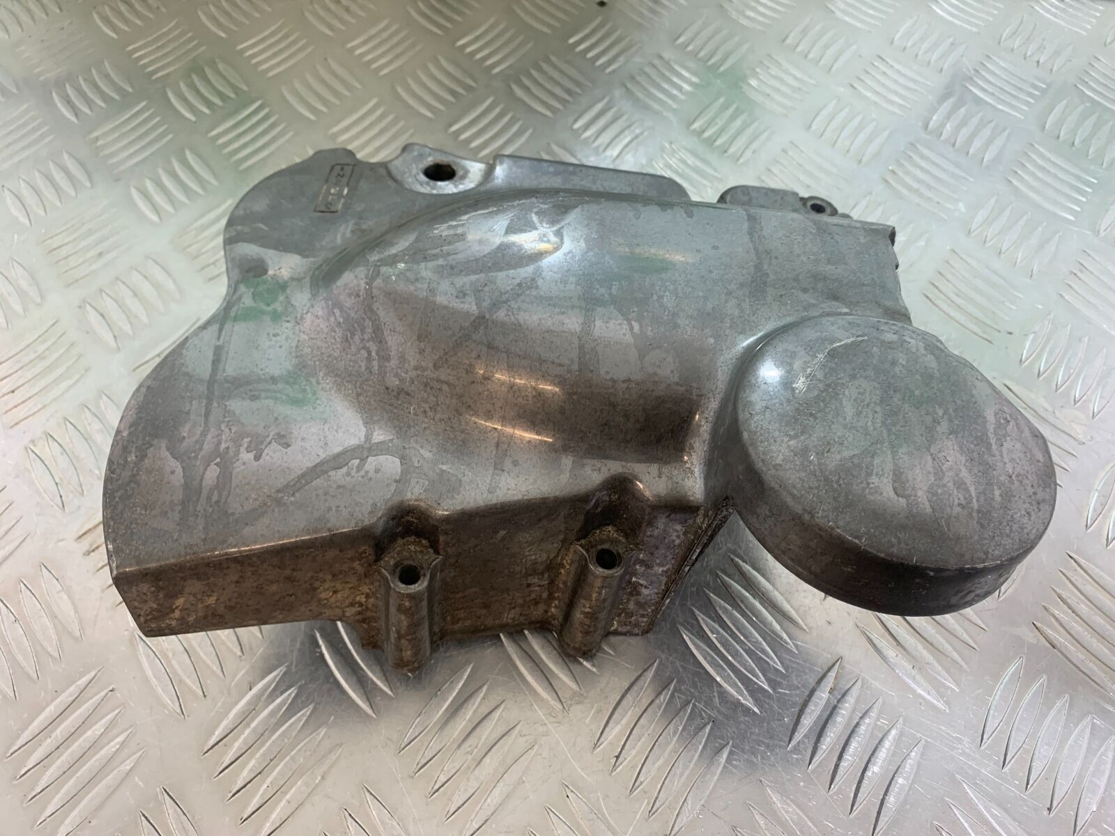 KAWASAKI ZR 750 ZEPHYR SPROCKET COVER  YEAR 1991-95 (CMB1008)