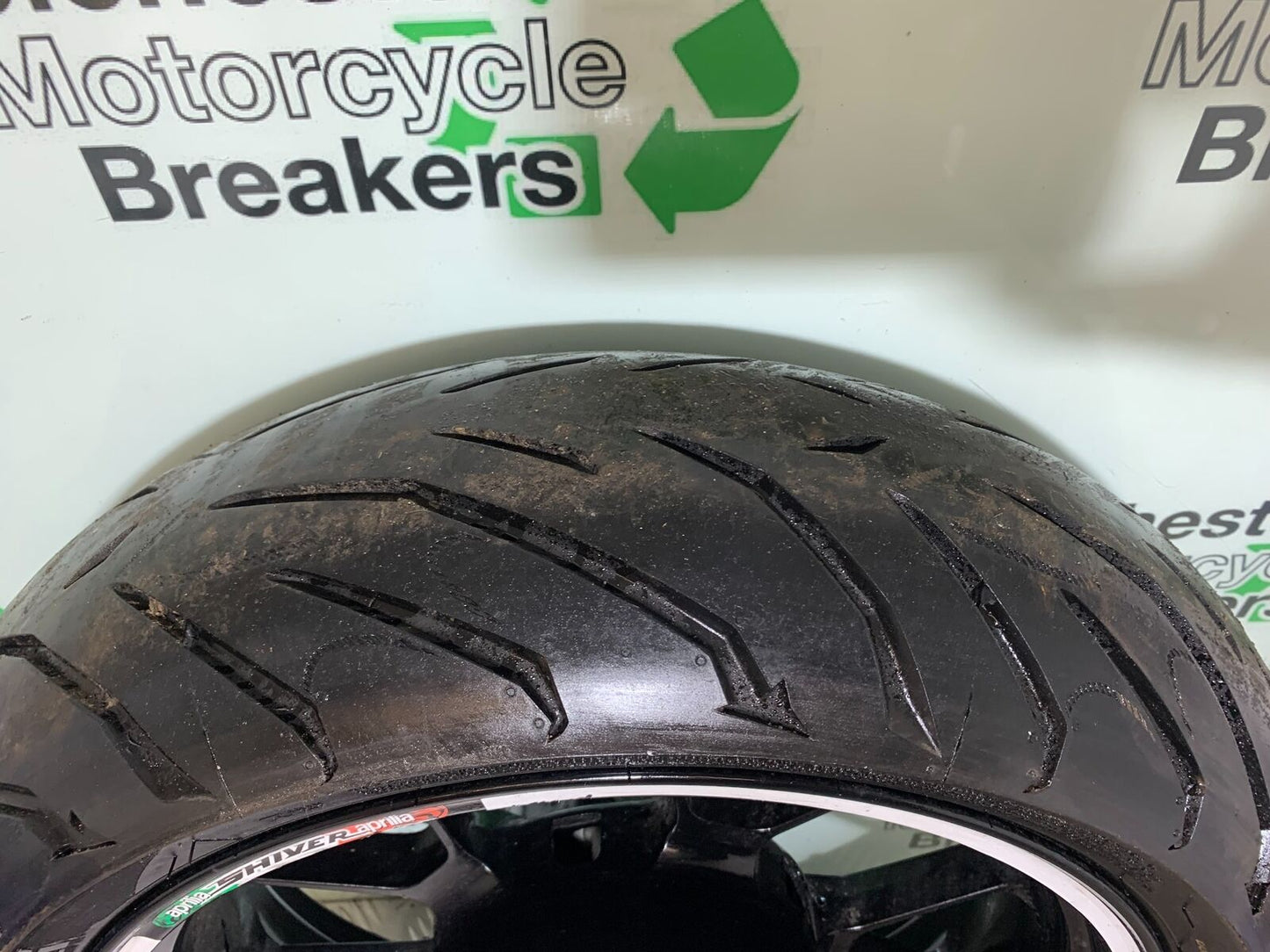 APRILIA SL750 SL 750 SHIVER REAR WHEEL   YEAR 2012 (CMB1074)