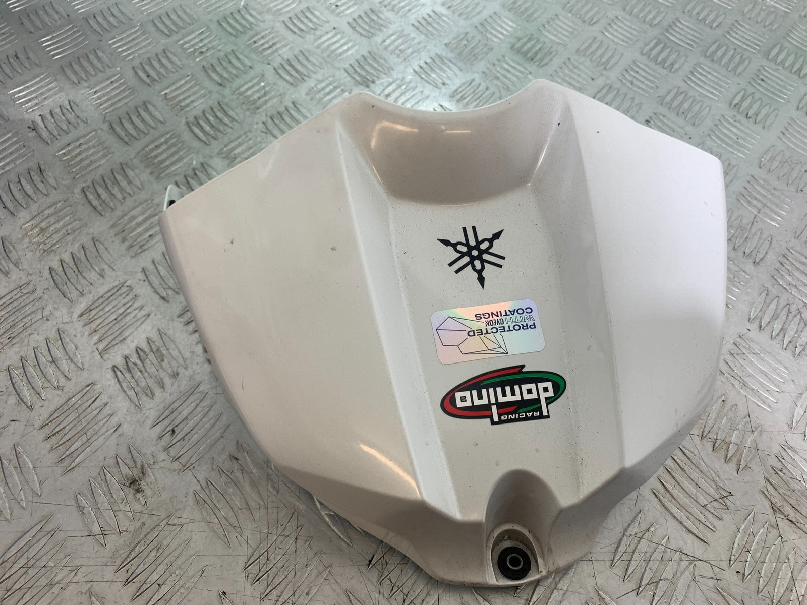 YAMAHA YZF R1 14 B BIG BANG PETROL TANK COWL   2009-14 (CMB1175)