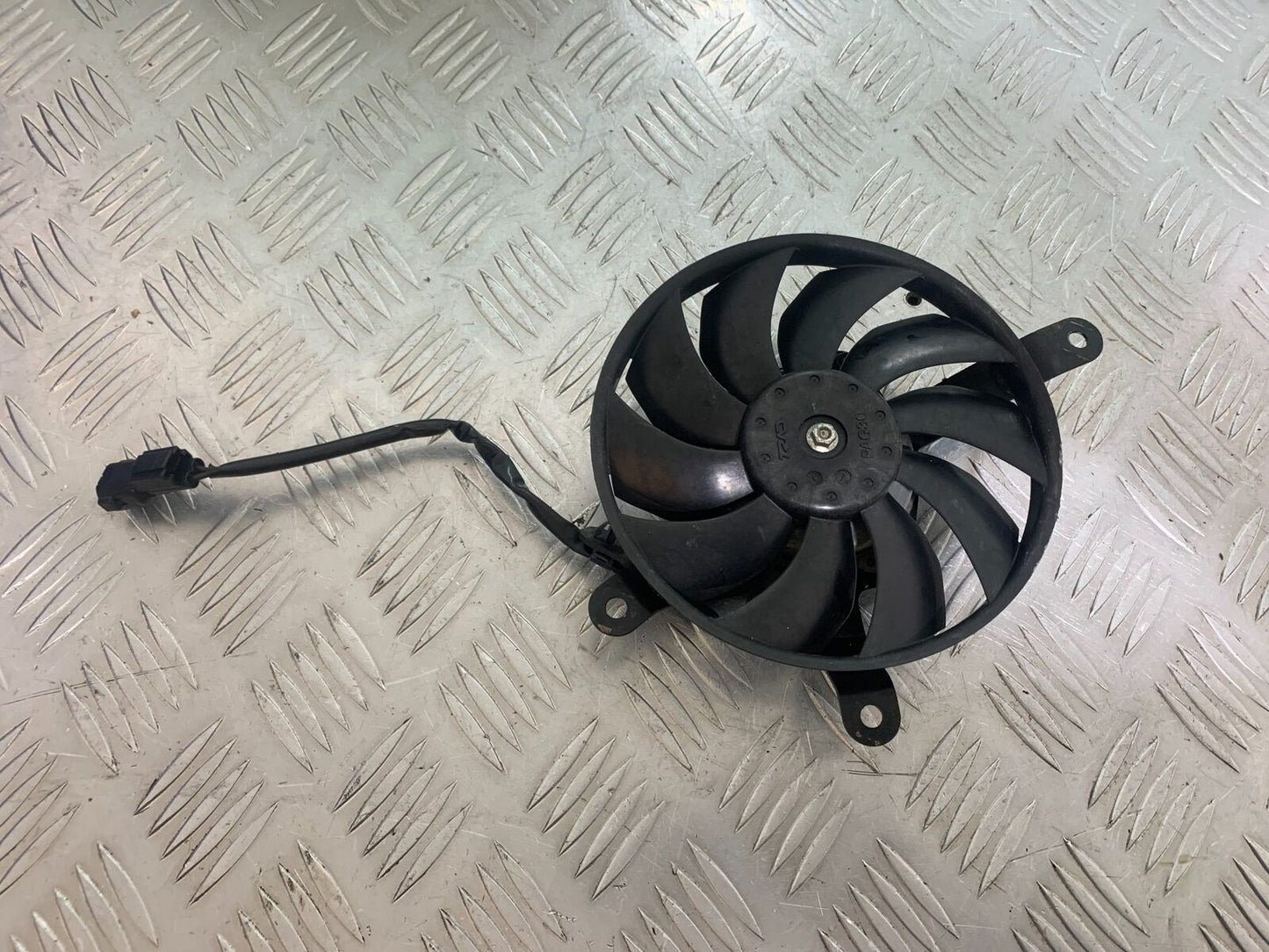 HONDA CB650 F CB 650 FA-H RADIATOR FAN   YEAR 2017- 2019 (CMB1087)