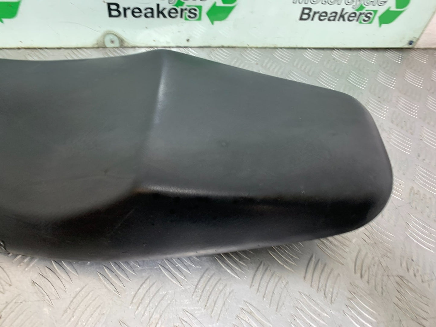 KAWASAKI ZZR1100 D SEAT  YEAR 1993-2001 (CMB1189)