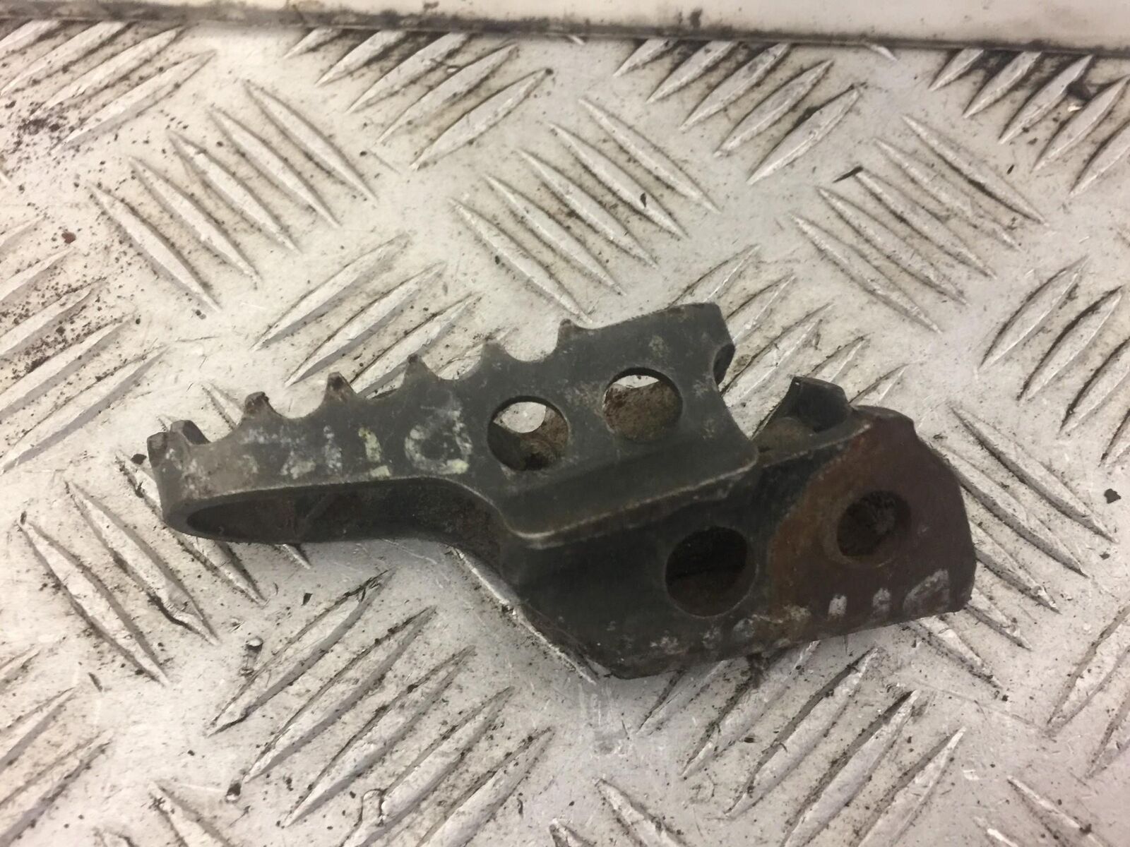 YAMAHA DTR125 DTR 125 DT125 R FRONT LEFT PEG