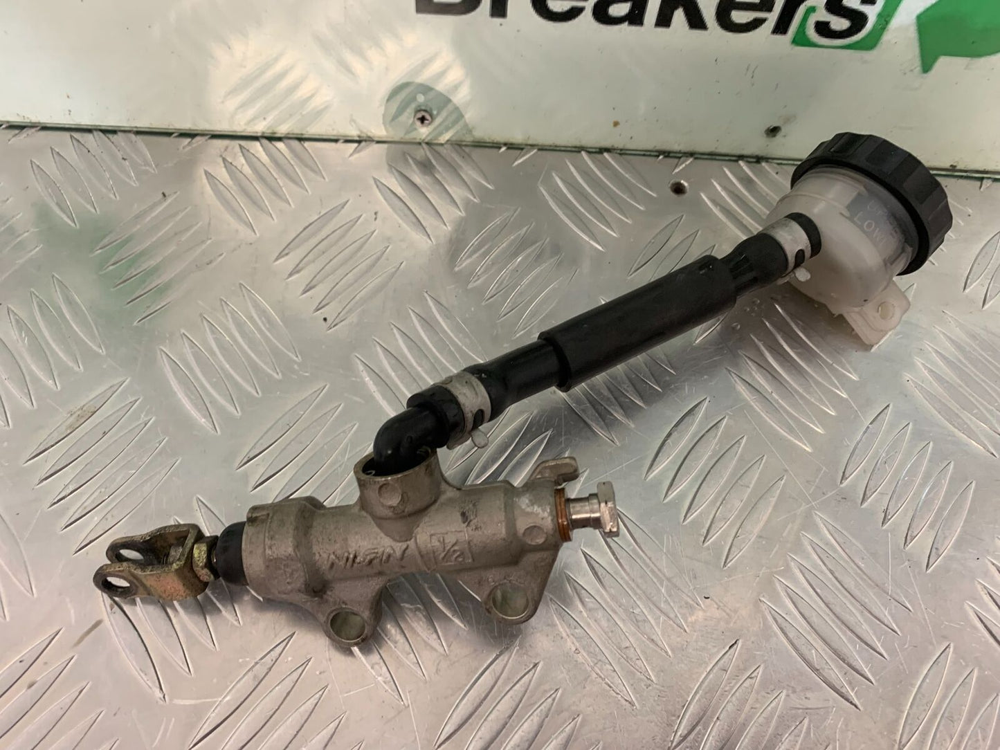 KAWASAKI ZX9R ZX9 C REAR BRAKE MASTER CYLINDER   YEAR 1998-99 (STOCK 957)