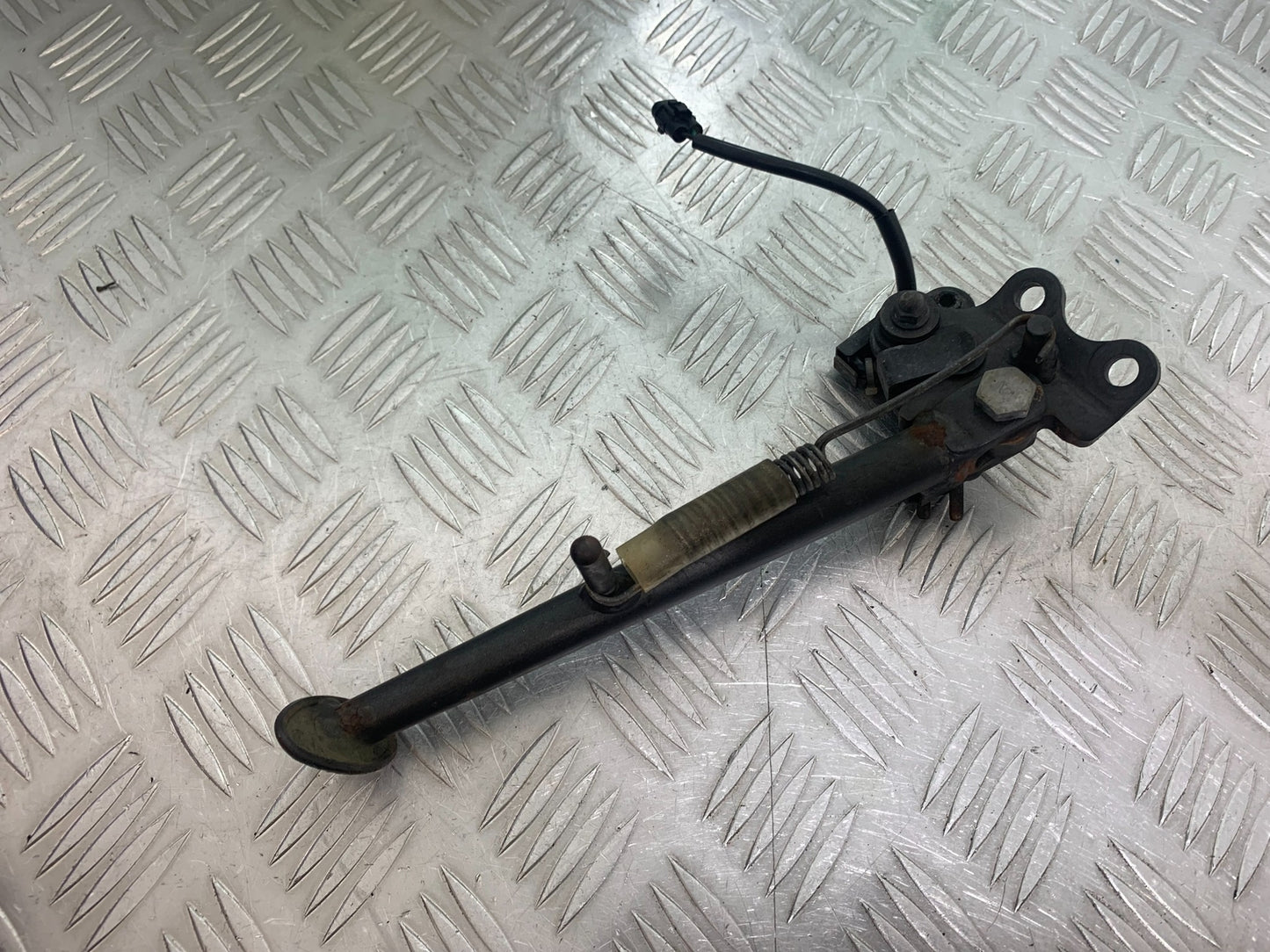 KAWASAKI ZX6R SIDE STAND AND BRACKET  YEAR 2009-2012 (CMB1136)