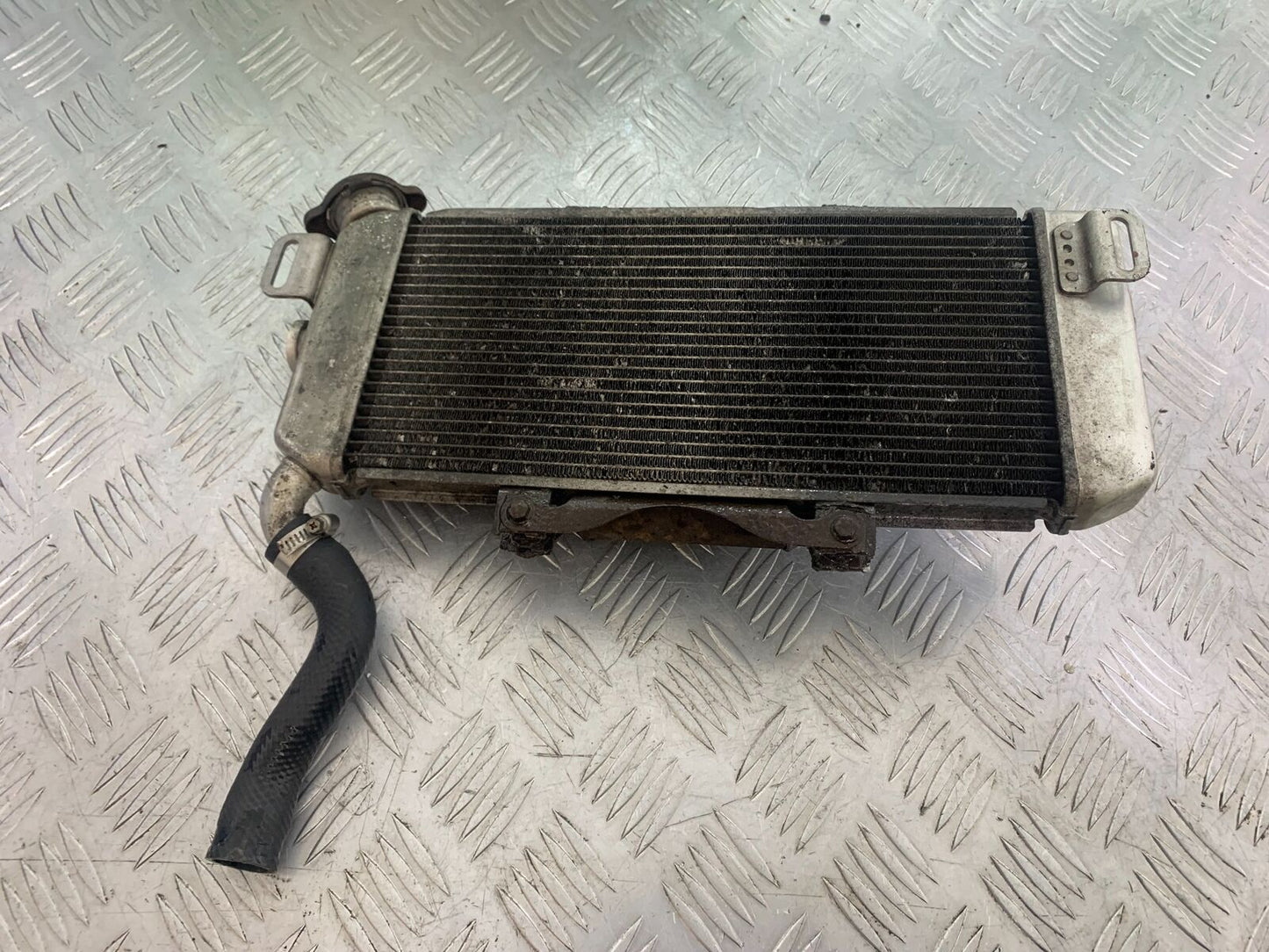 KAWASAKI ER6 F RADIATOR AND FAN  YEAR 2005-2008 (CMB1098)