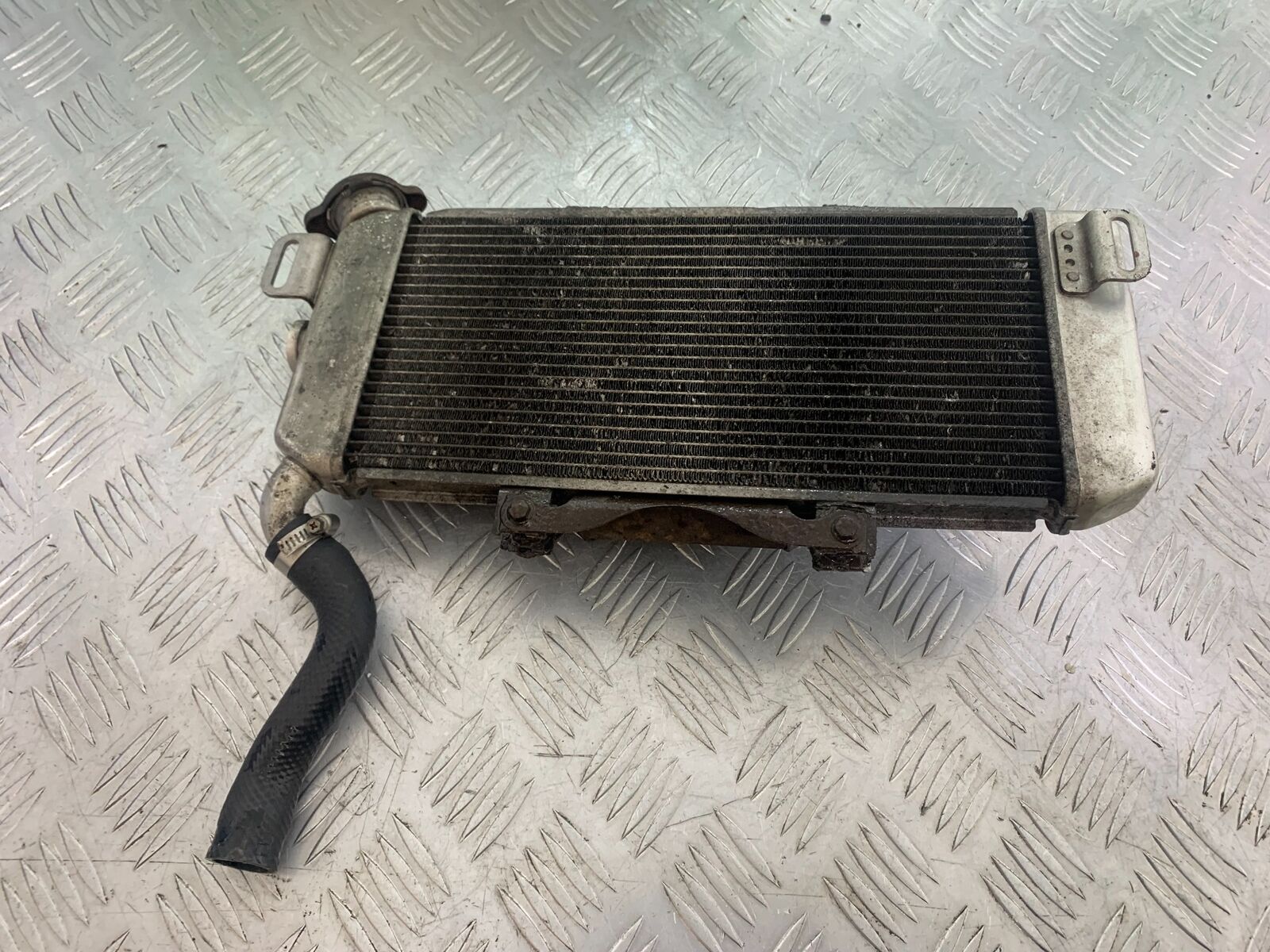 KAWASAKI ER6 F RADIATOR AND FAN  YEAR 2005-2008 (CMB1098)