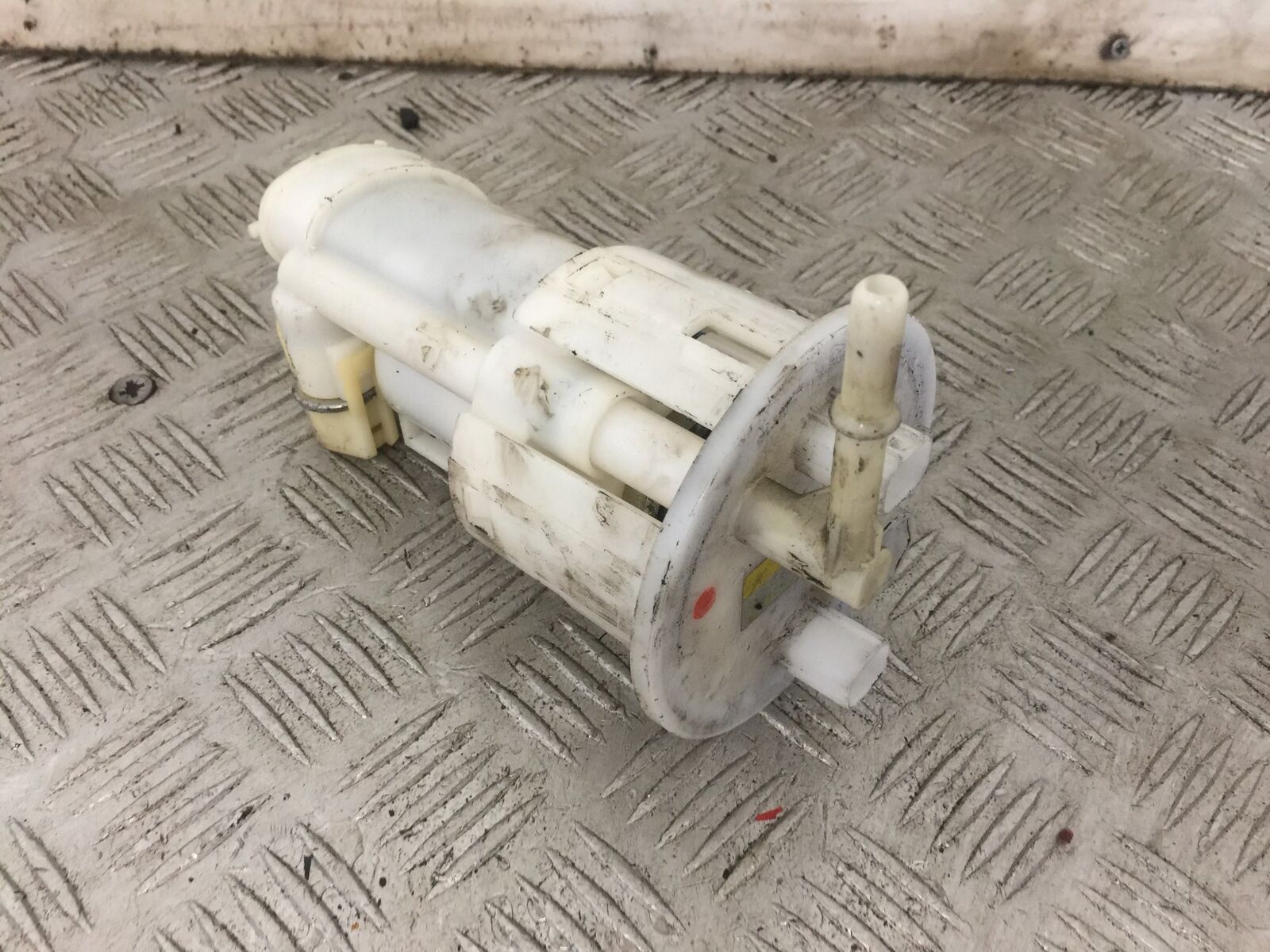TRIUMPH 1050 SPRINT PETROL PUMP  YEAR 2004-2007 (STOCK 888)