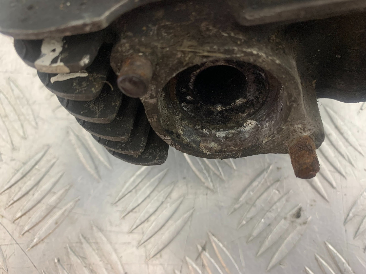 HONDA XL125 VARADERO FRONT CYLINDER HEAD AND CAMSHAFT  YEAR 2001-2006  (CMB1210)