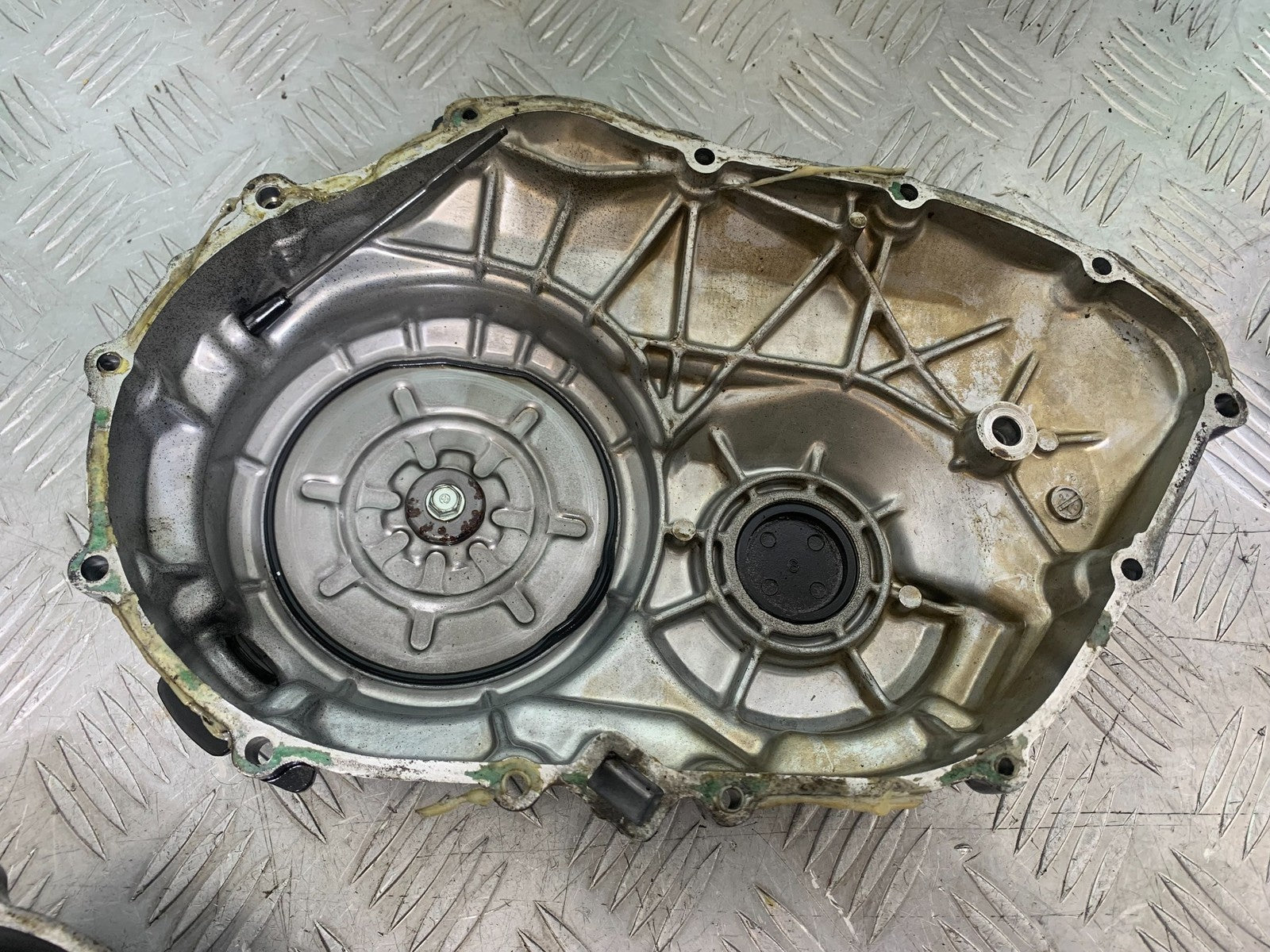 HONDA VFR750 VFR 750 CLUTCH COVER  YEAR 1994-1997 (CMB1156)
