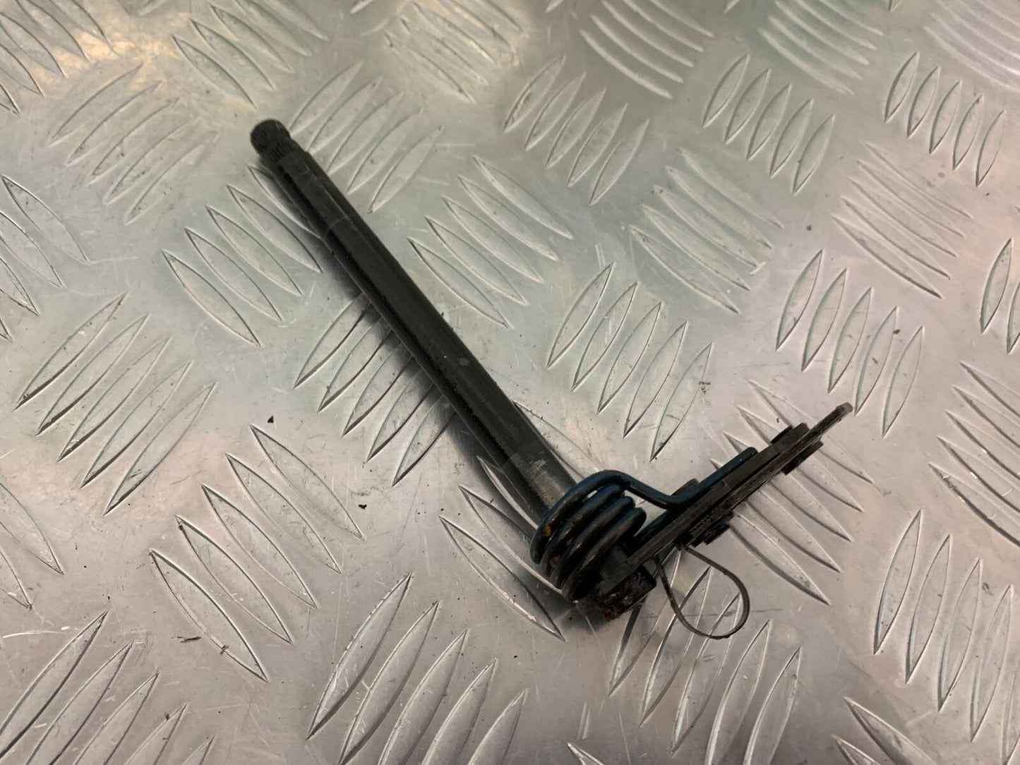 KAWASAKI KLR250 KLR 250 GEAR SHAFT YEAR 1984-2001 (STOCK 980)