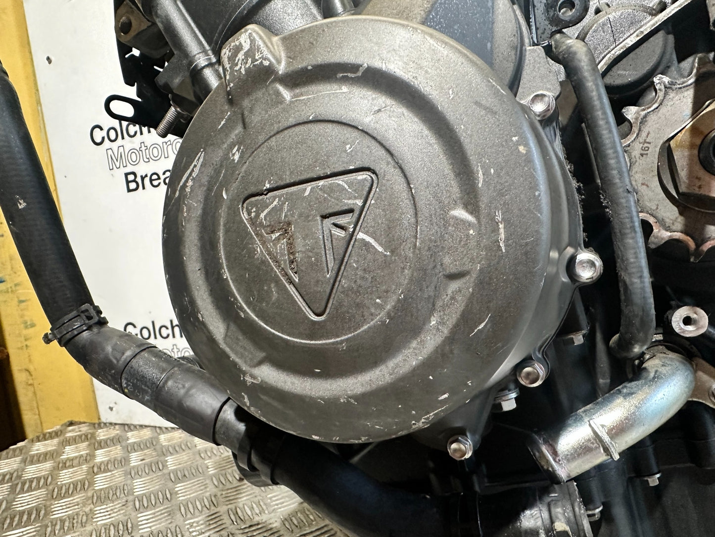 TRIUMPH TRIDENT 660 ENGINE YEAR 2021-2024 (CMB1148)