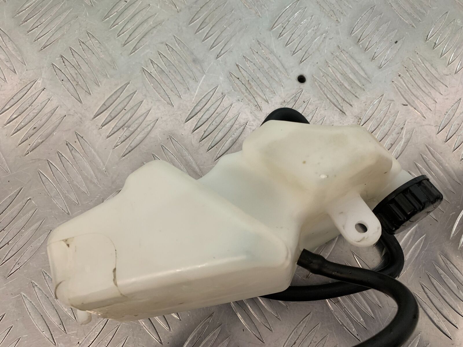 KAWASAKI NINJA 250 SL COOLANT BOTTLE  YEAR 2015-2017 (STOCK 983)